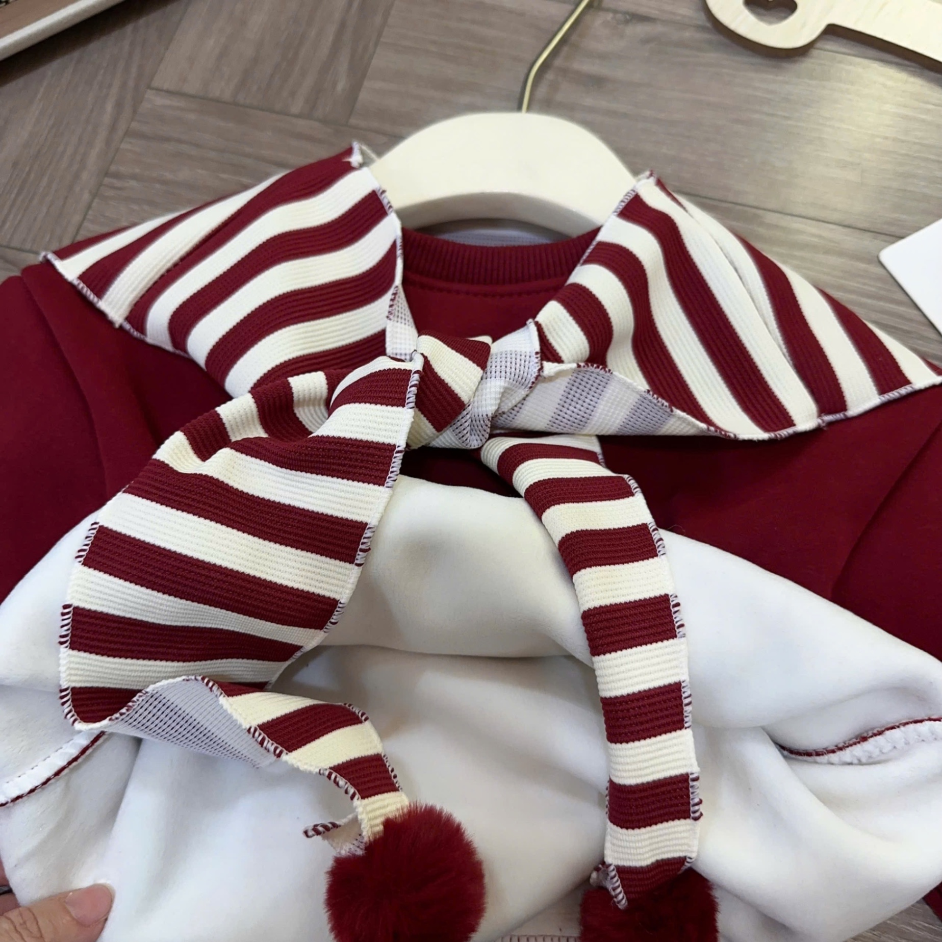 Sét bộ nỉ lót lông mịn quần legging khăn kẻ bé gái