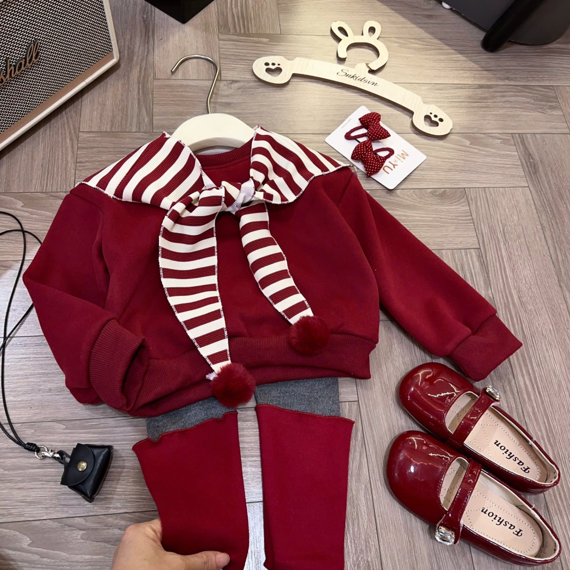 Sét bộ nỉ lót lông mịn quần legging khăn kẻ bé gái