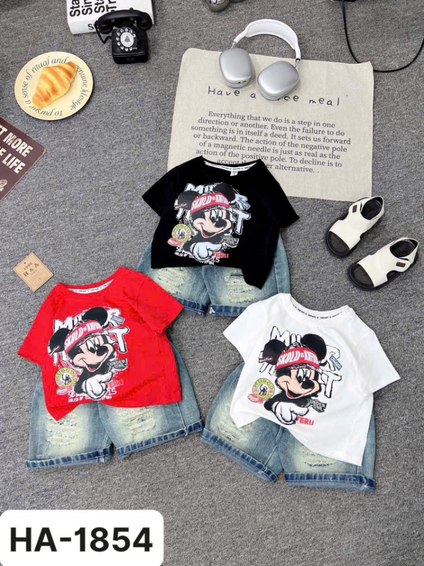 Sét bộ áo micky quần sooc bò bé trai