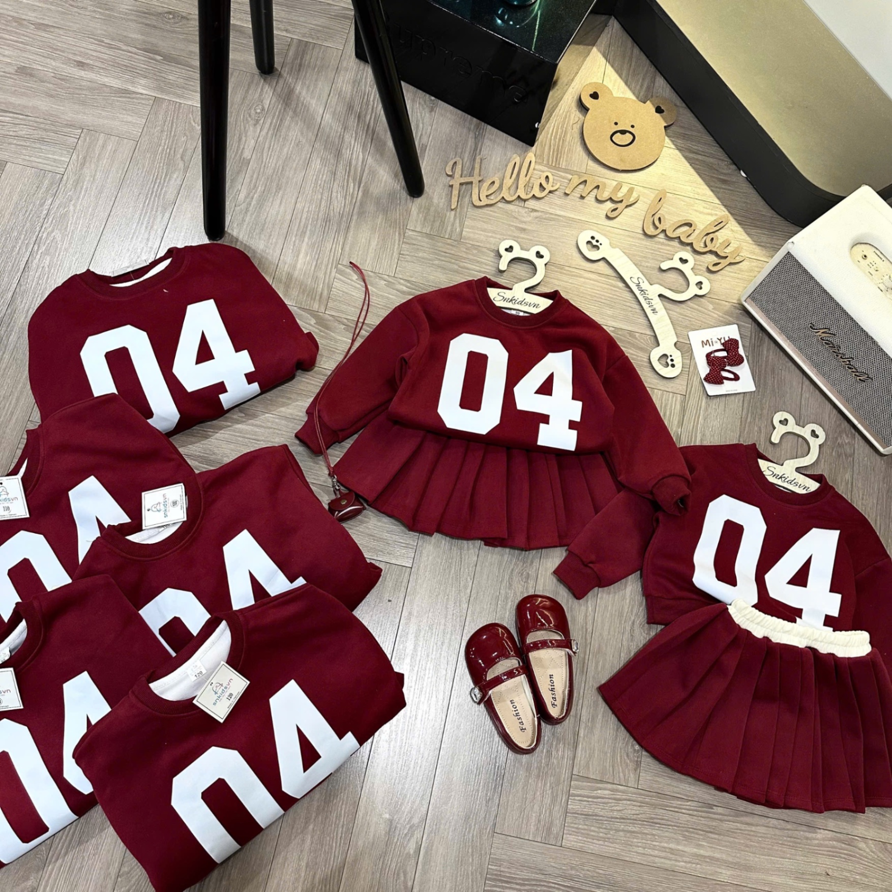 Bộ nỉ hai da số 04 bé gái