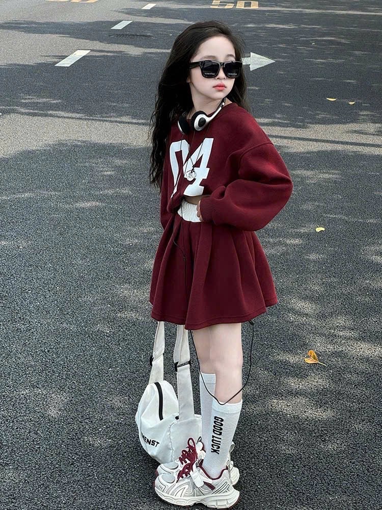 Bộ nỉ hai da số 04 bé gái