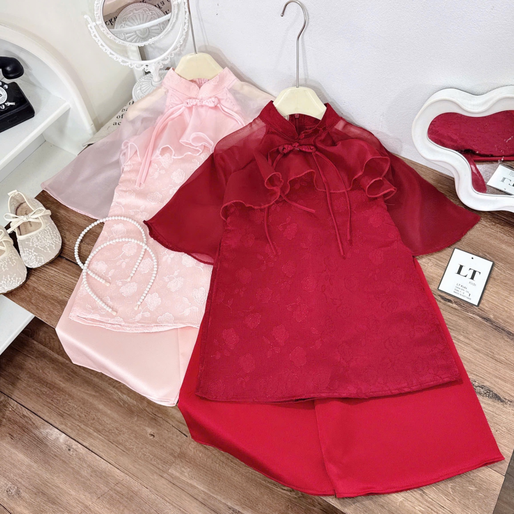 Sét áo dài gấm phối tơ bé gái lt