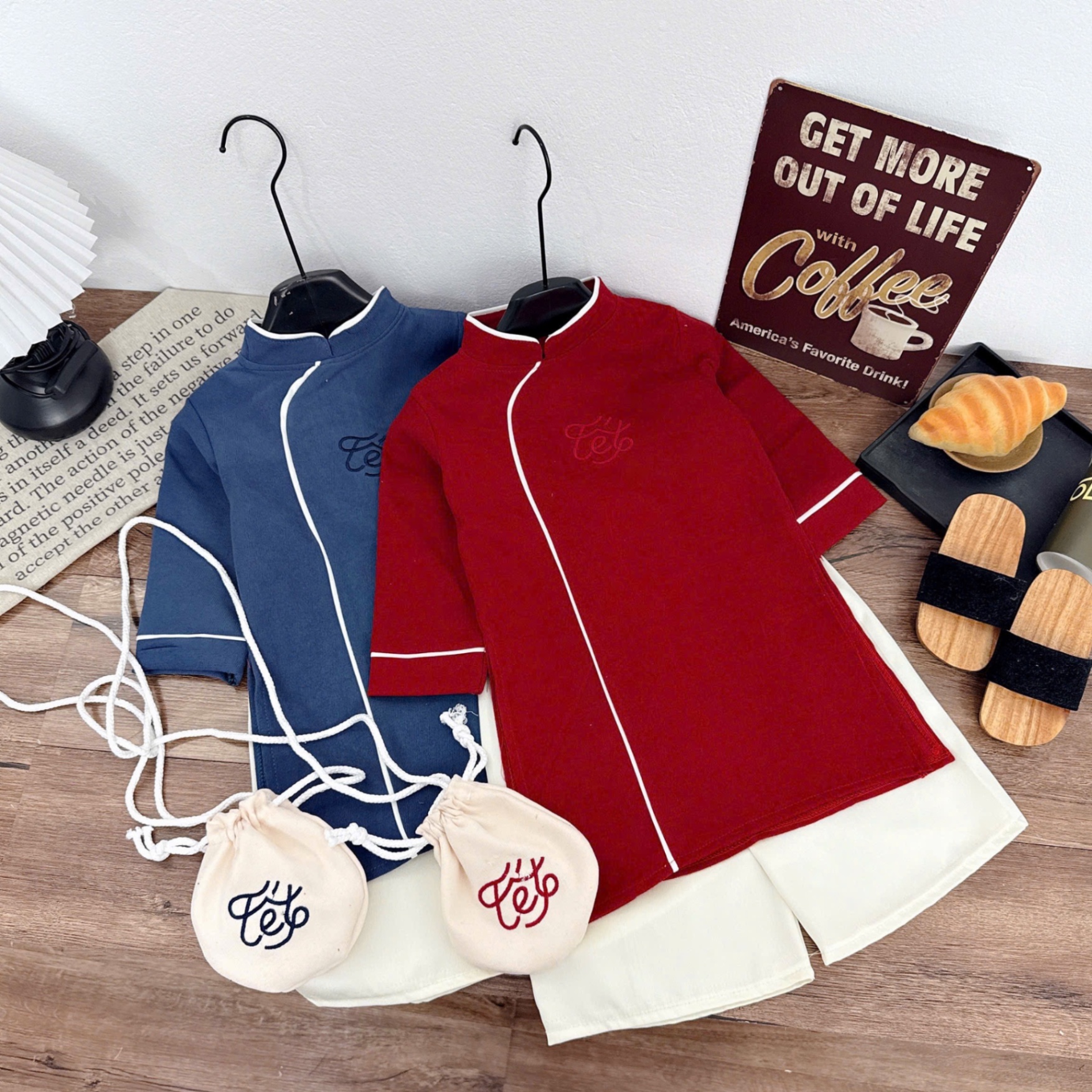 Áo dài bé trai kèm túi tết cho bé trai