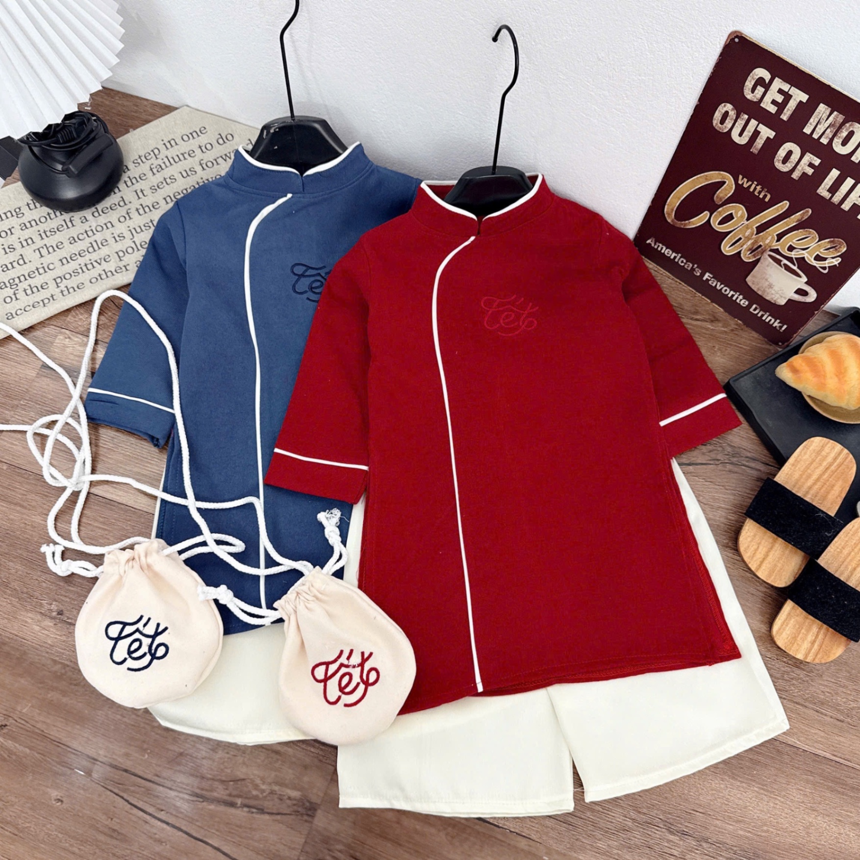 Áo dài bé trai kèm túi tết cho bé trai