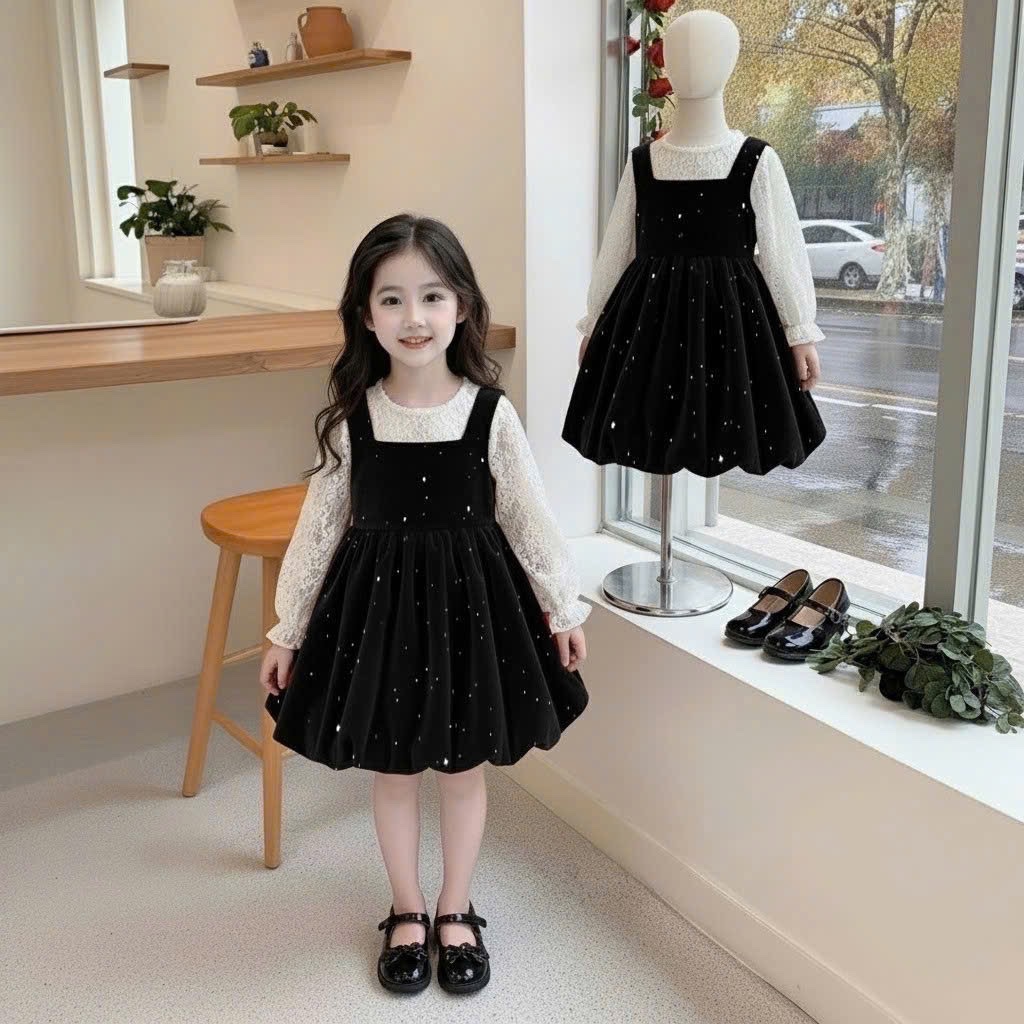 Váy nhung đen kèm áo xinh bé gái
