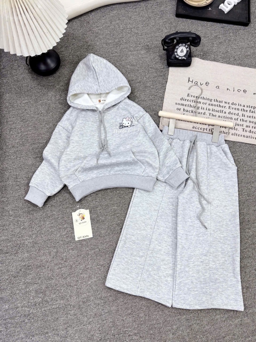 Sét bộ kitty qt lót lông mịn quần xuông bé gái