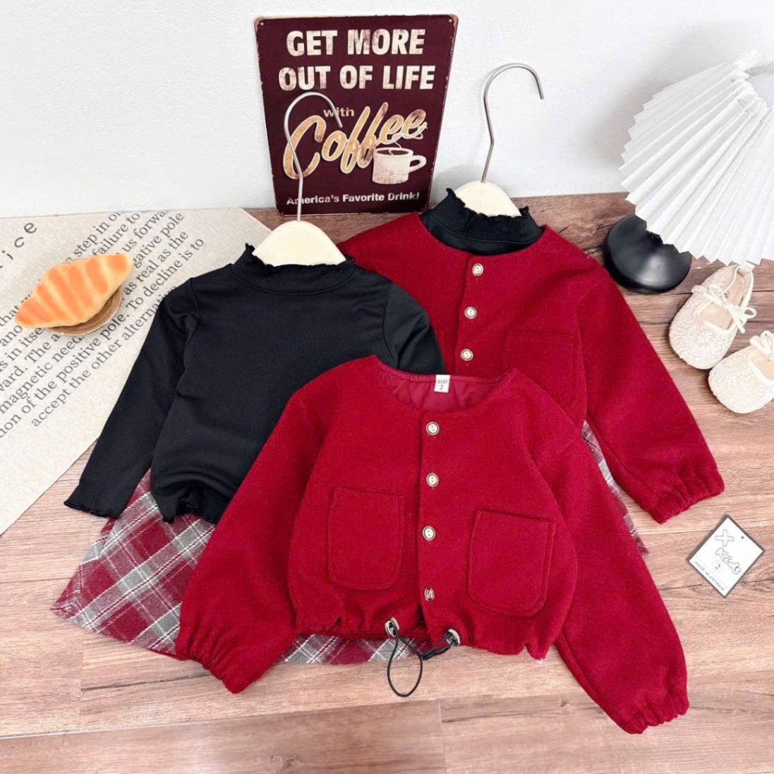 Sét dạ đỏ 3 chi tiết cv kẻ caro bé gái