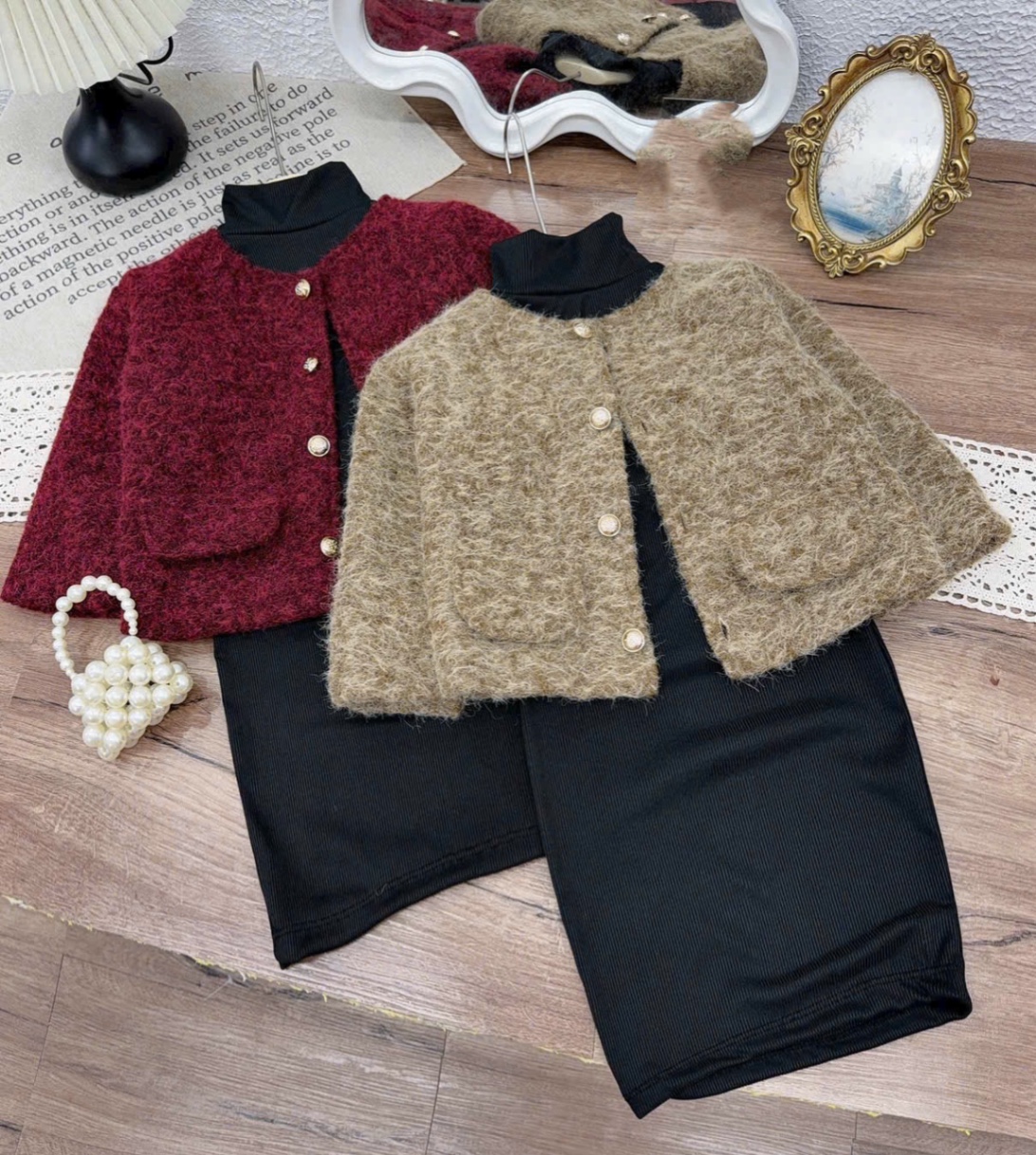 Sét áo dạ kèm váy đen dài tay bé gái (nâu đỏ)