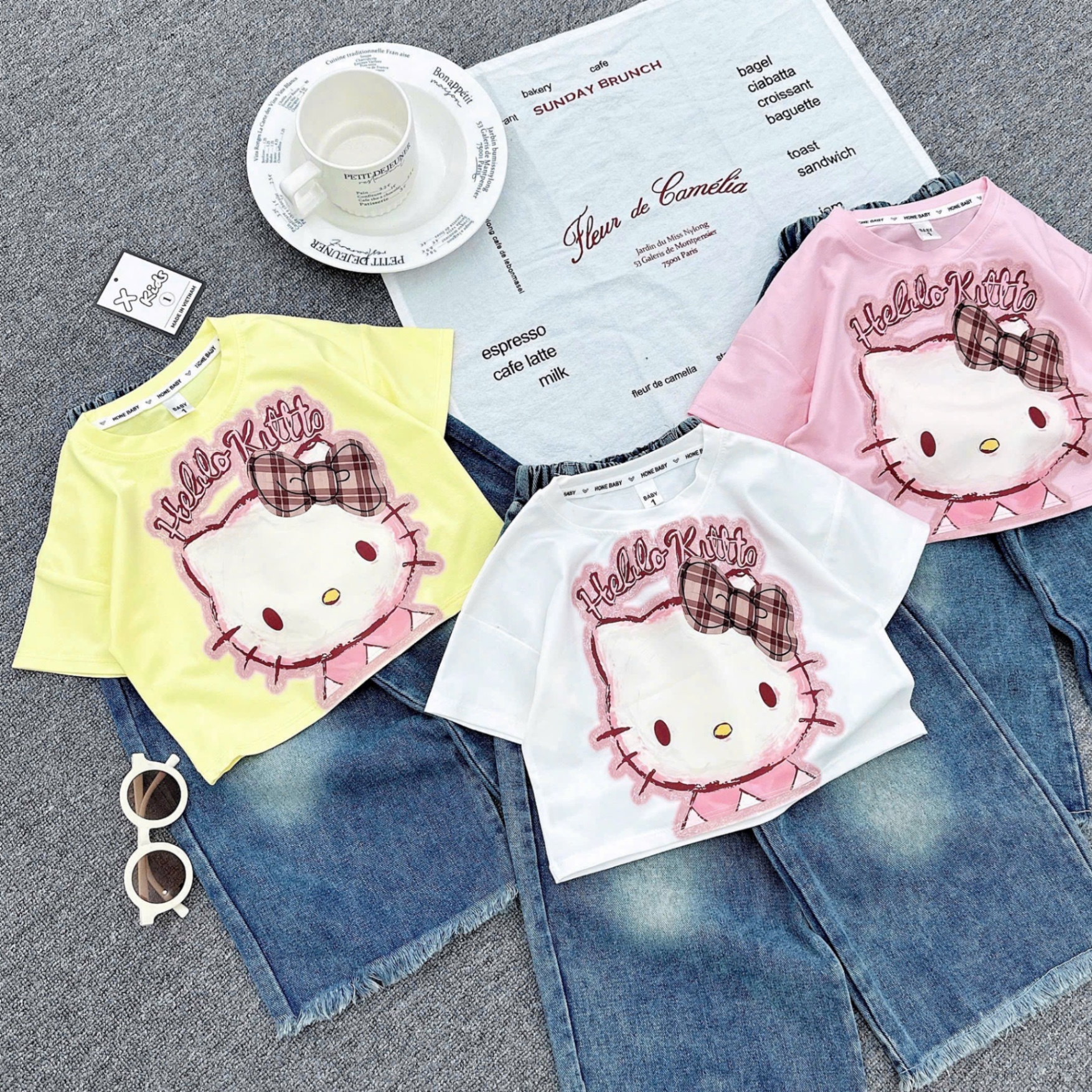 Sét bộ áo kitty quần bò xuông dài bé gái