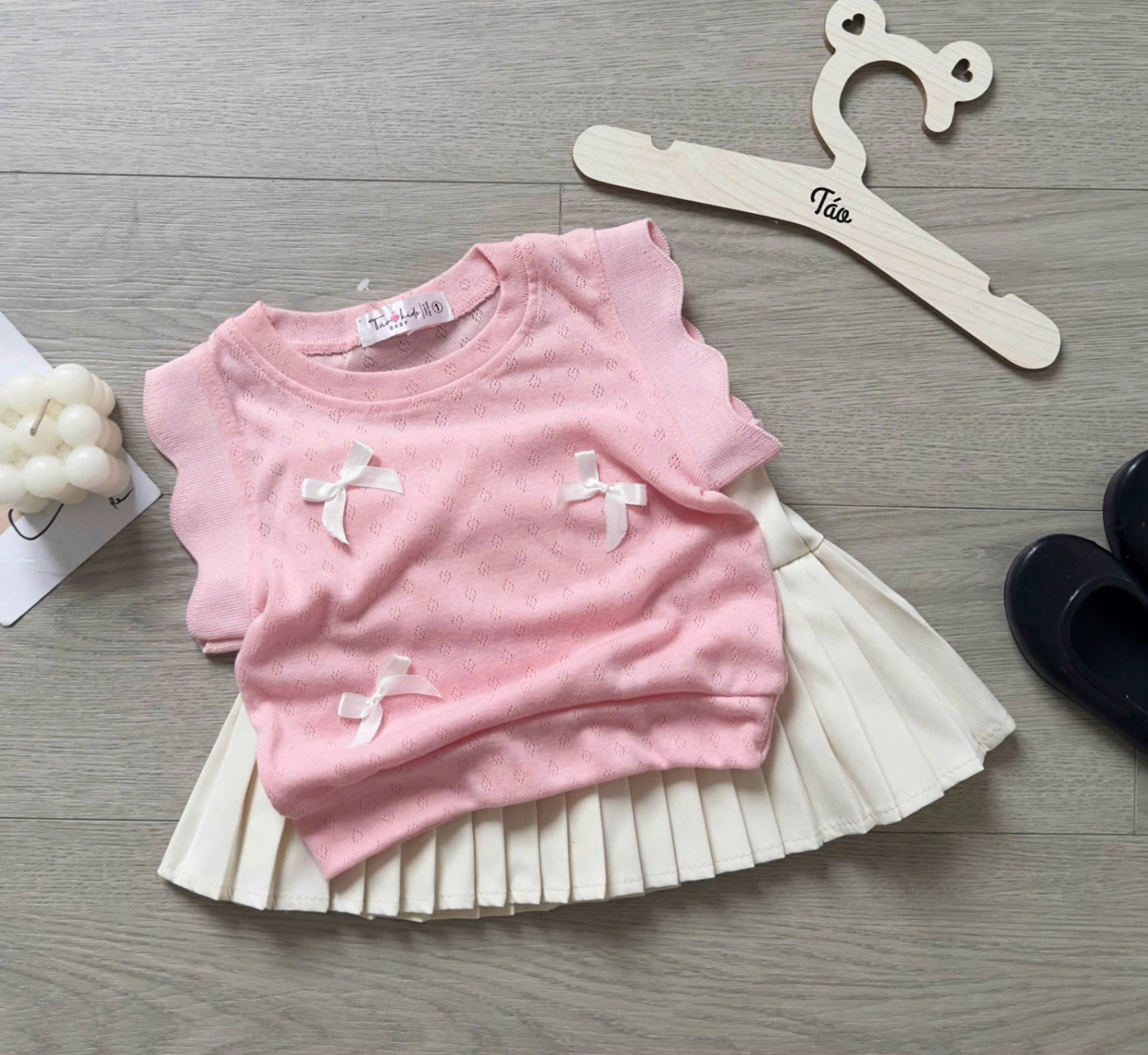 Sét áo hồng cv dập ly bé gái tk