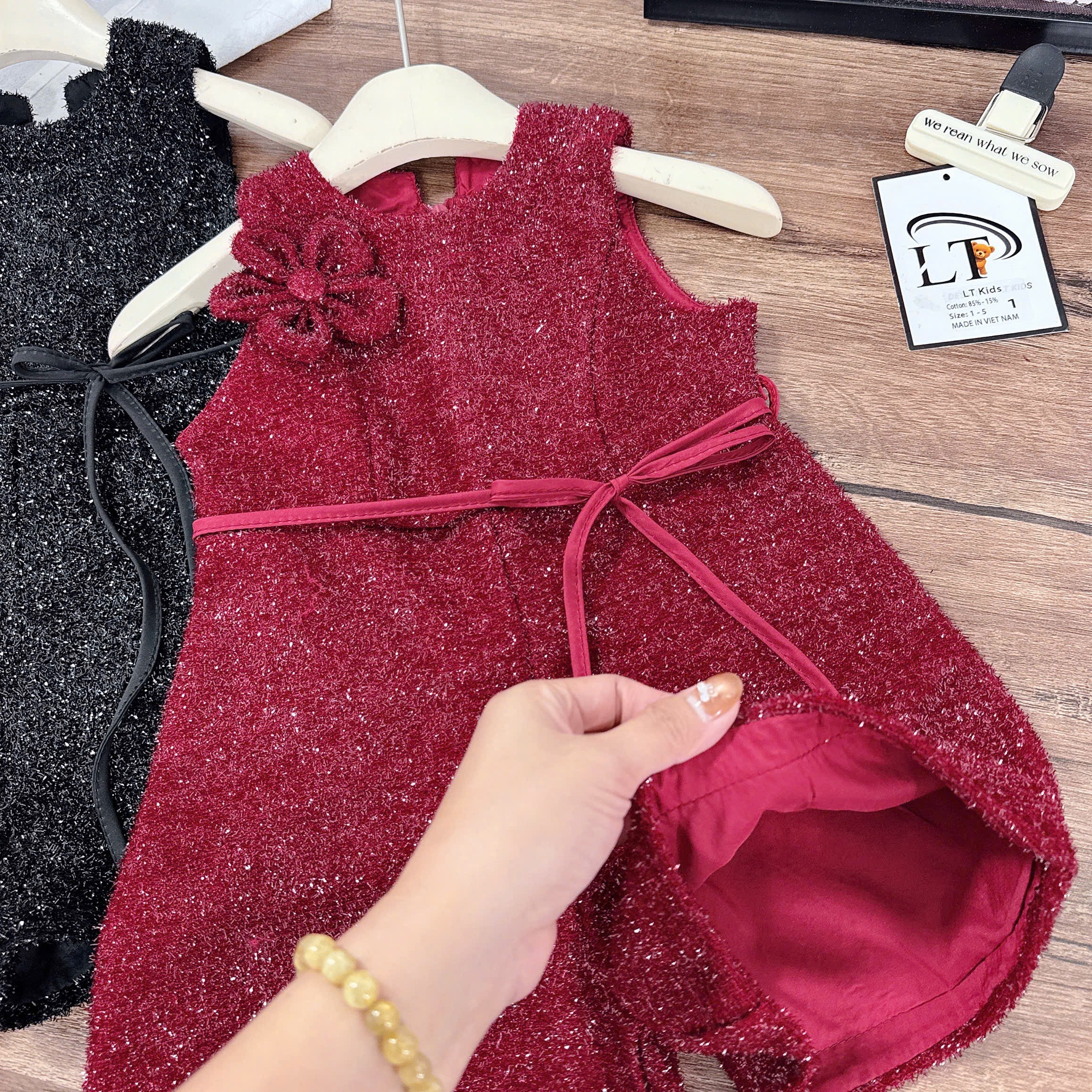 Jum kim tuyến có lót mềm bé gái