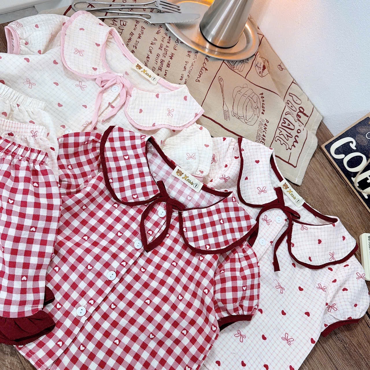 Pizama tim nơ caro bé gái