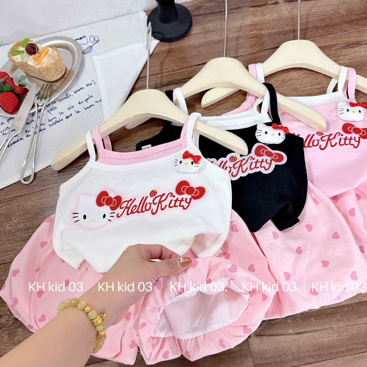 Sét 2 dây kitty cv bồng tim bé gái