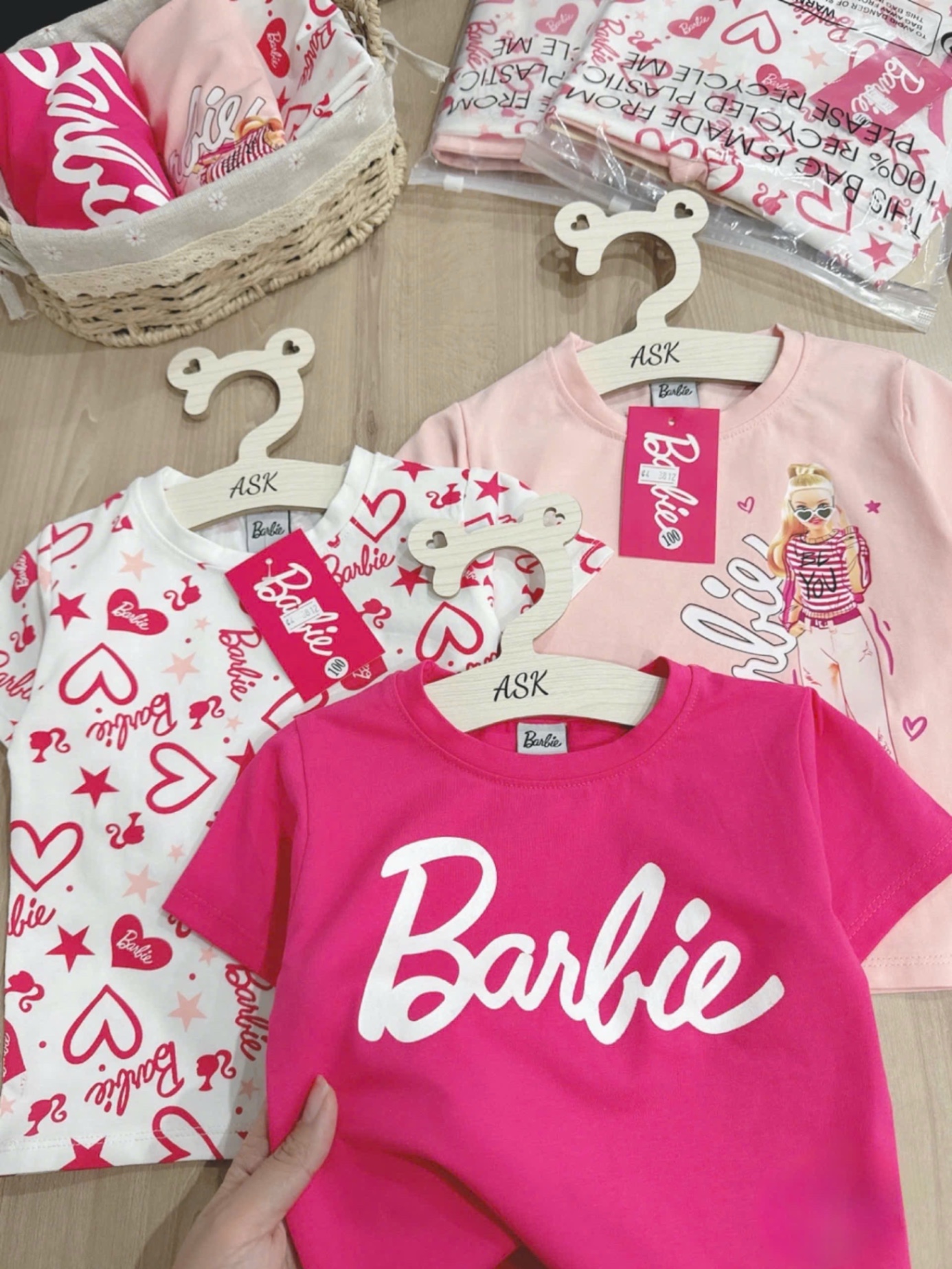 Sét 3 áo vnxk babi và hoạt hình bé gái