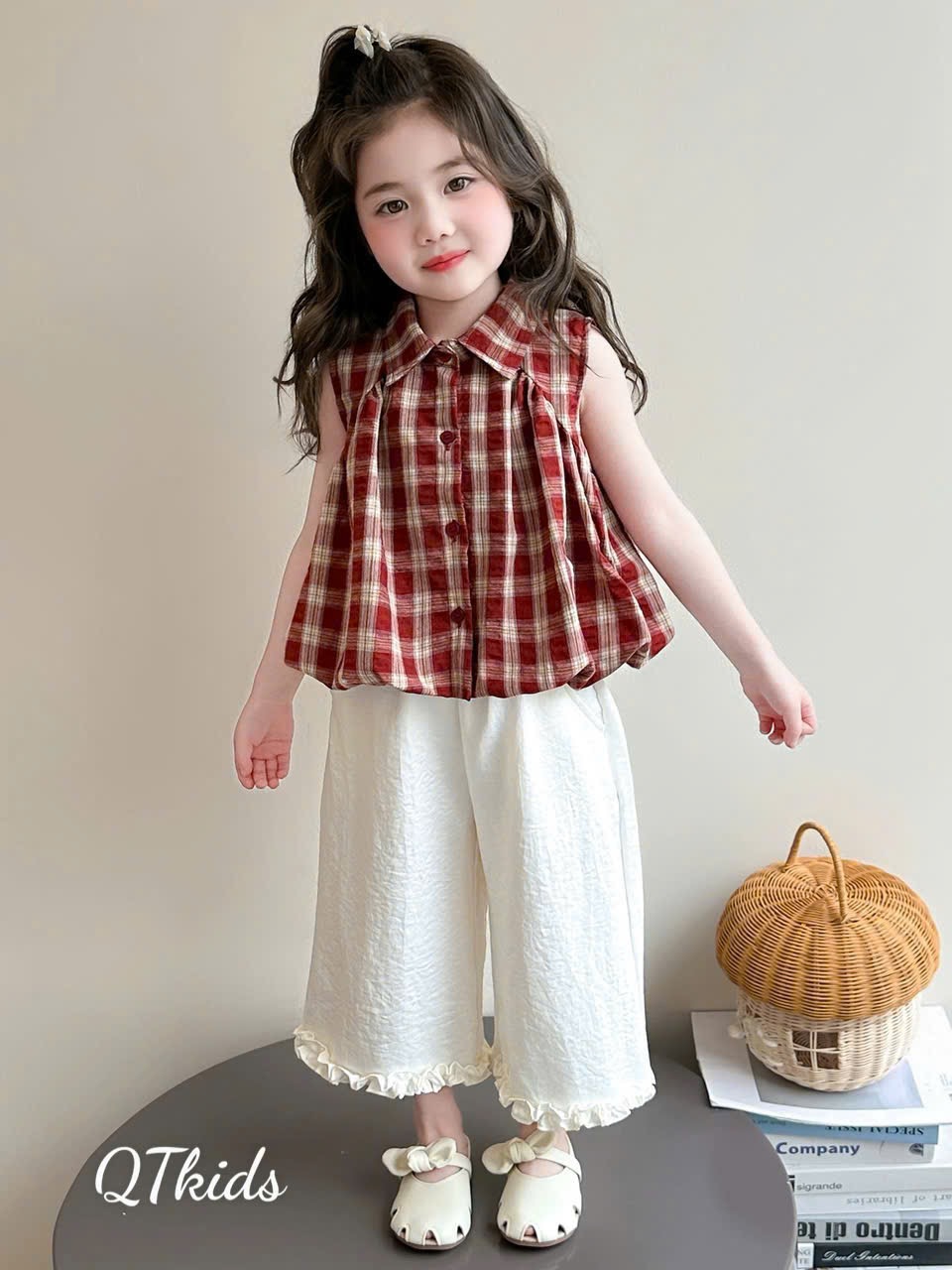 Sét áo caro bồng quần xuông kem gấu bèo qt bé gái