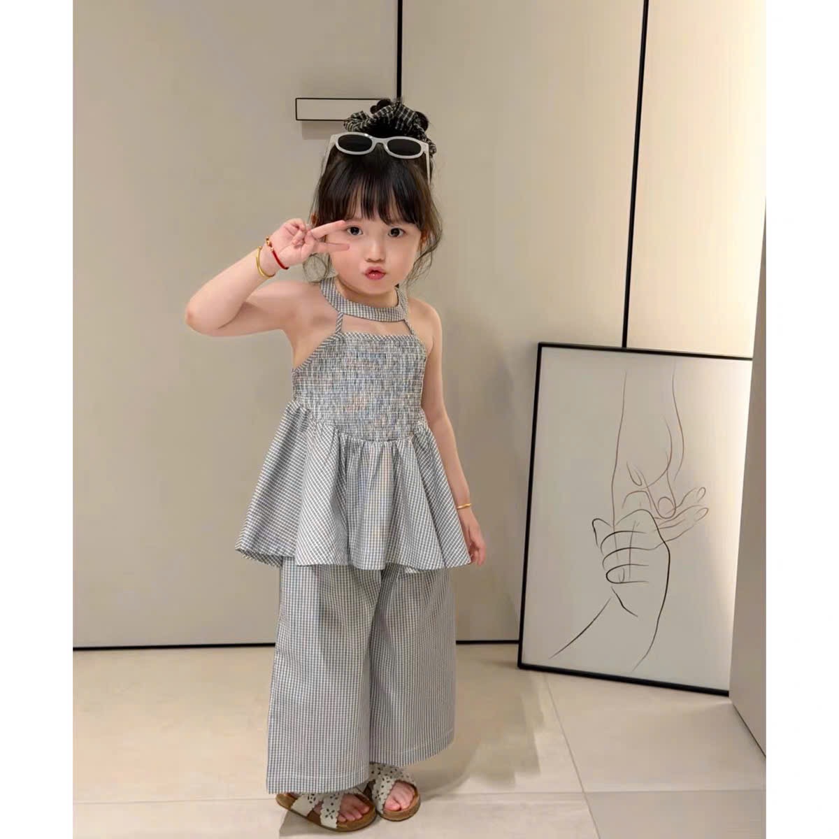Sét áo cổ yếm kẻ quần xuông qt bé gái