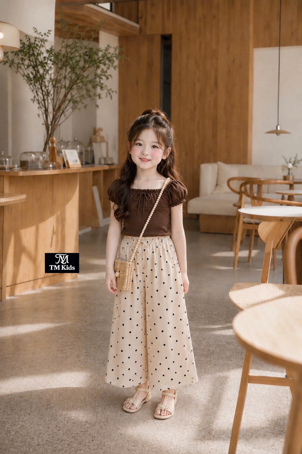 Sét áo cotton phối ren quần xuông bi tm bé gái