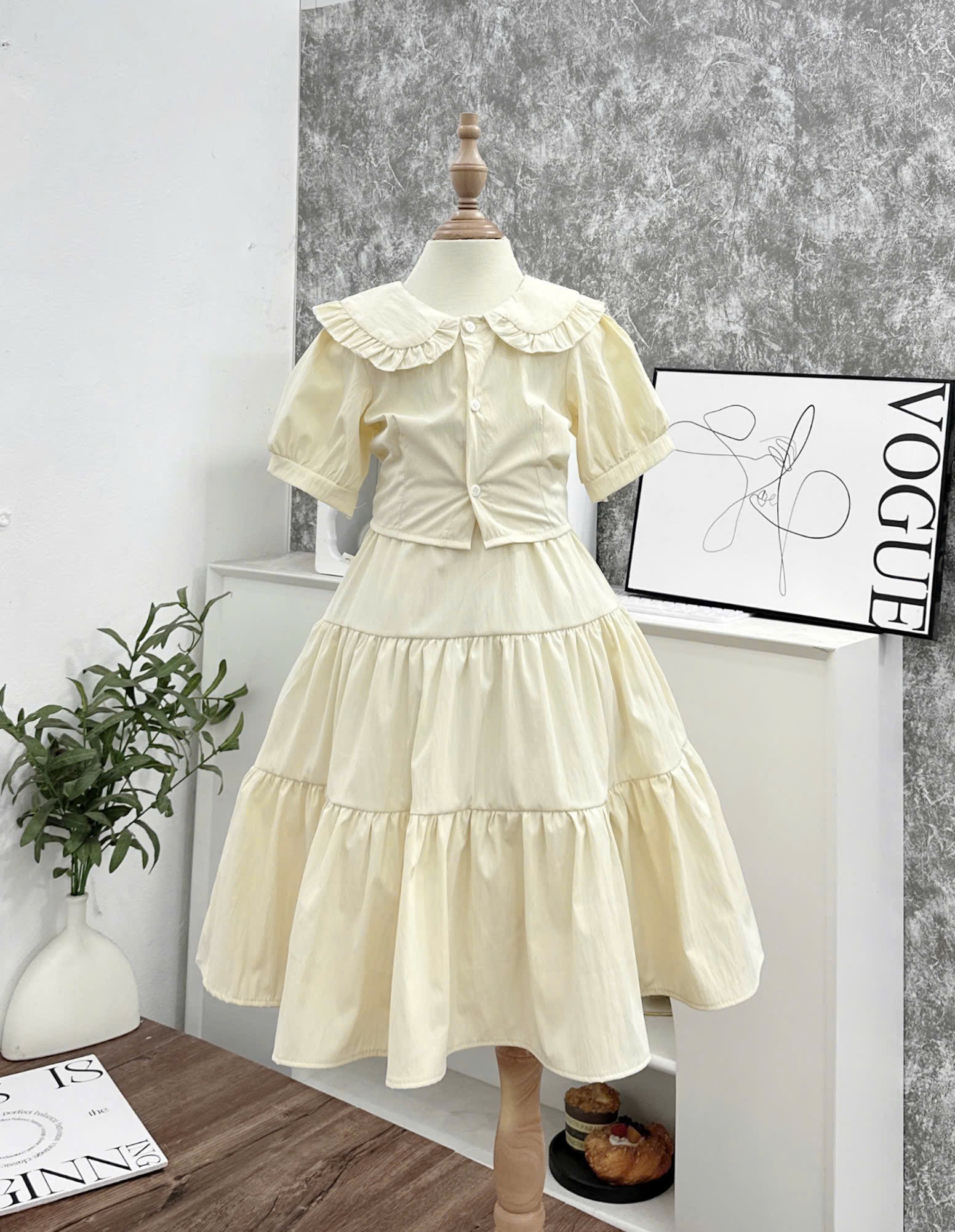 Sét áo croptop cv rộng bé gái