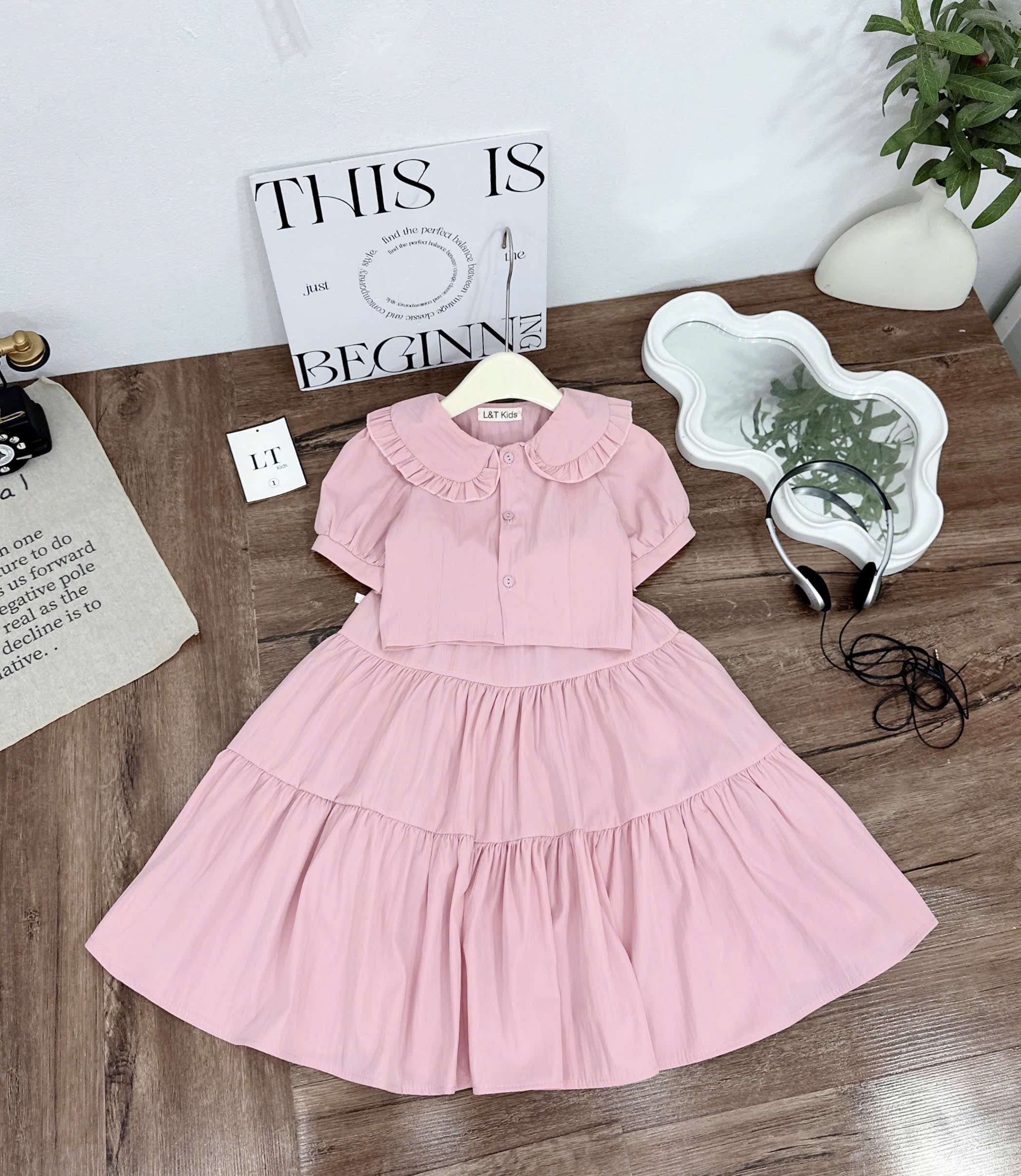 Sét áo croptop cv rộng bé gái