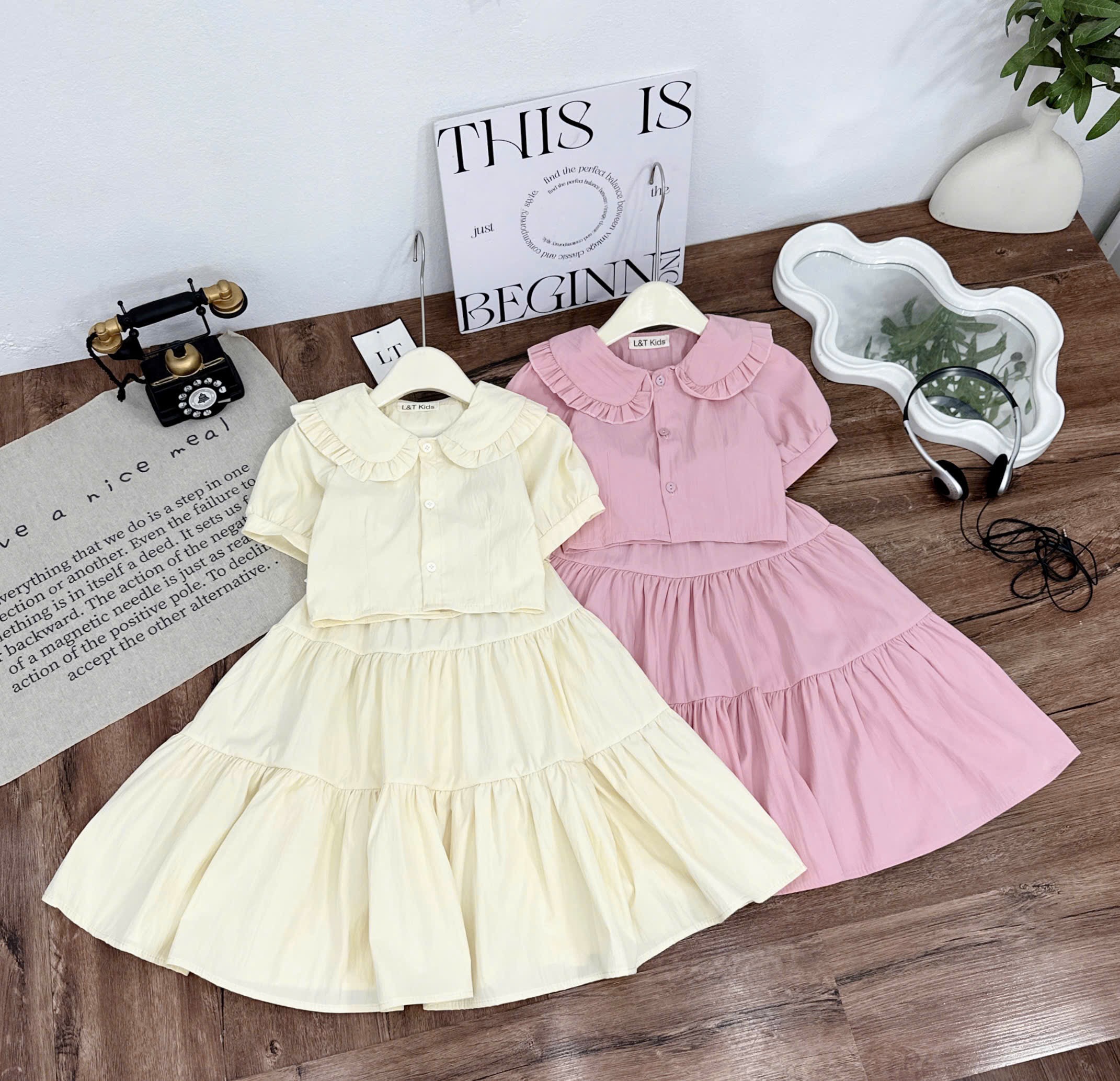 Sét áo croptop cv rộng bé gái