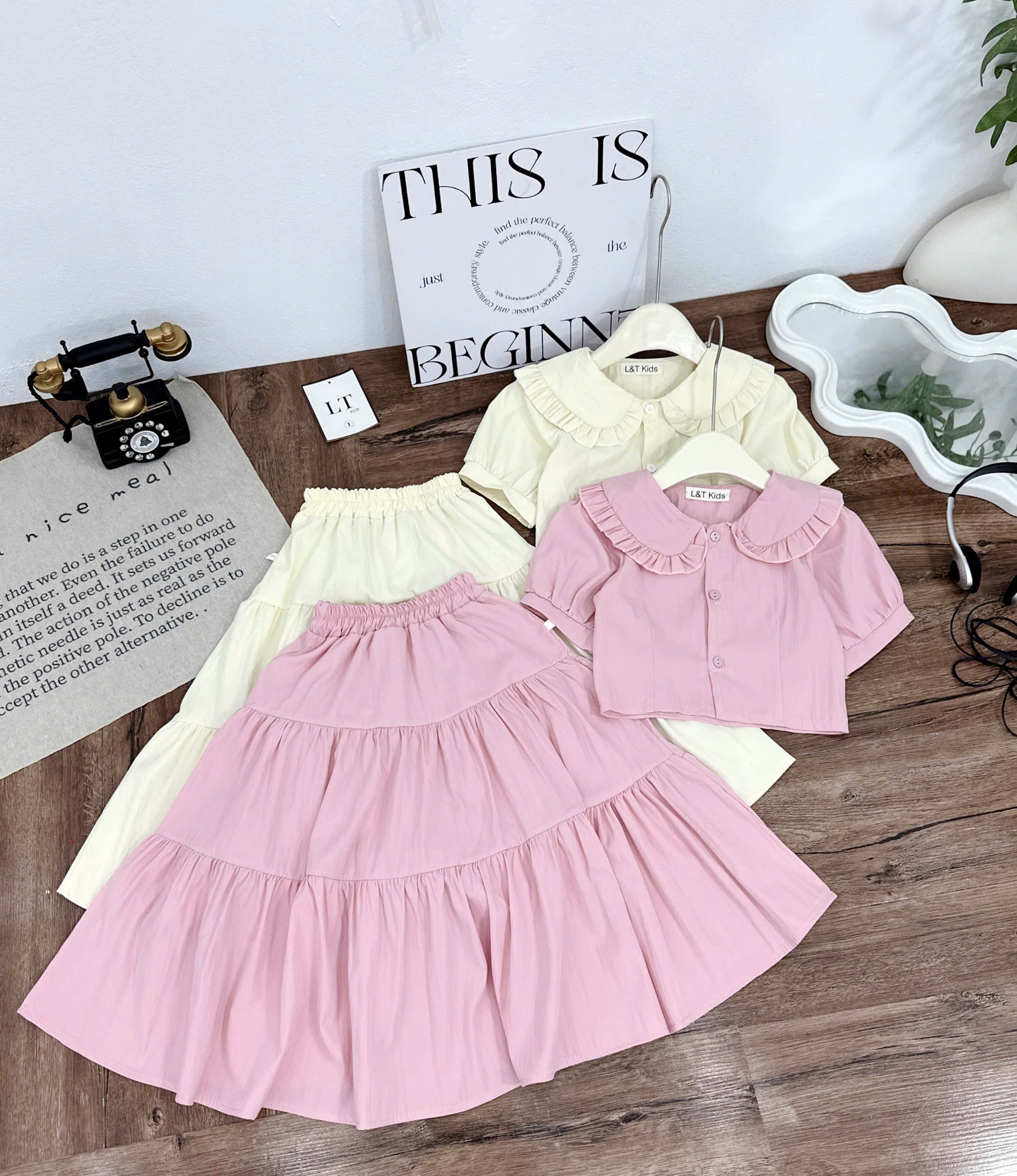 Sét áo croptop cv rộng bé gái