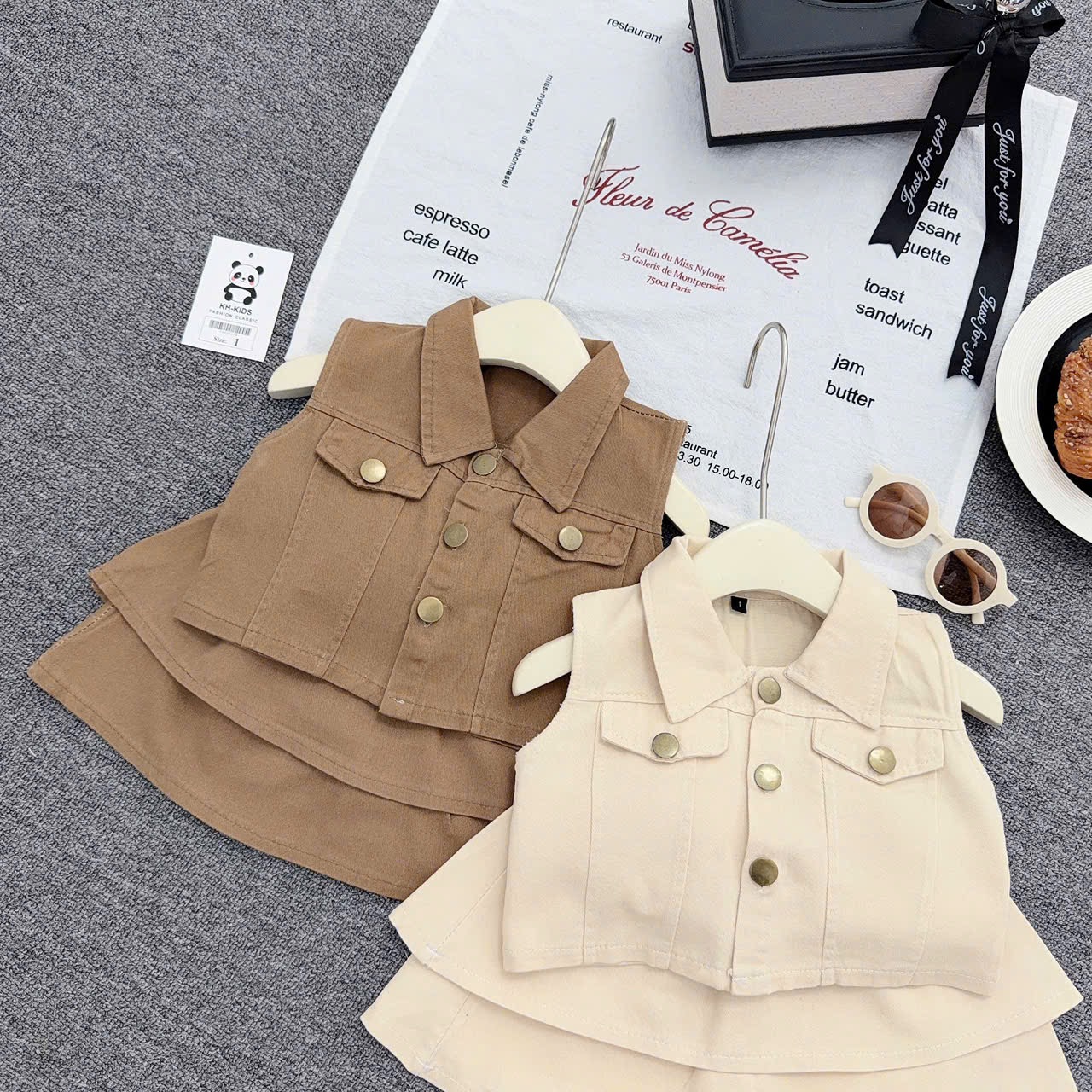 Sét áo croptop kaki cv tầng bé gái