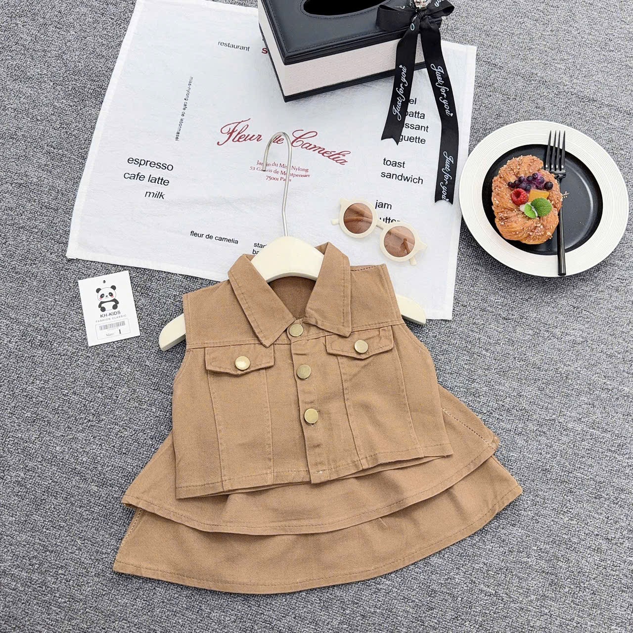 Sét áo croptop kaki cv tầng bé gái