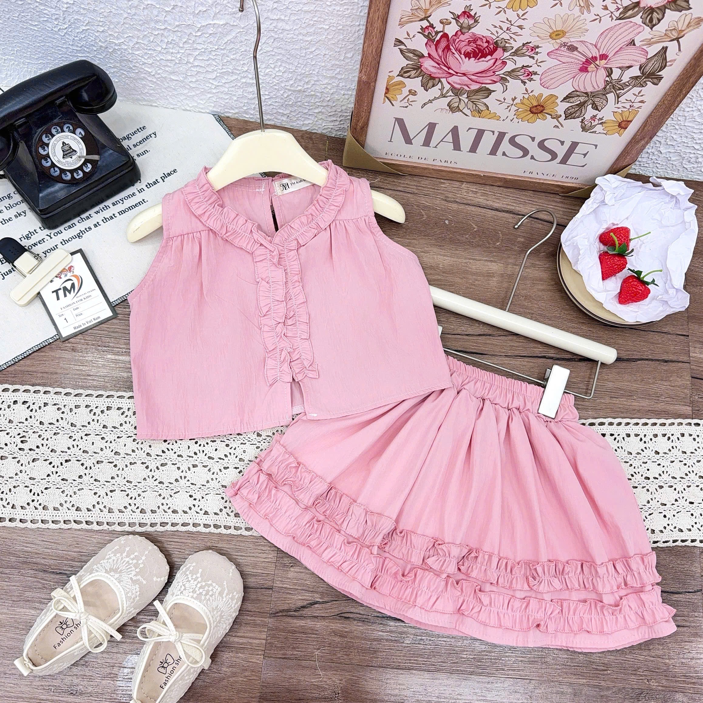 Sét áo croptop viền bèo cv tm bé gái