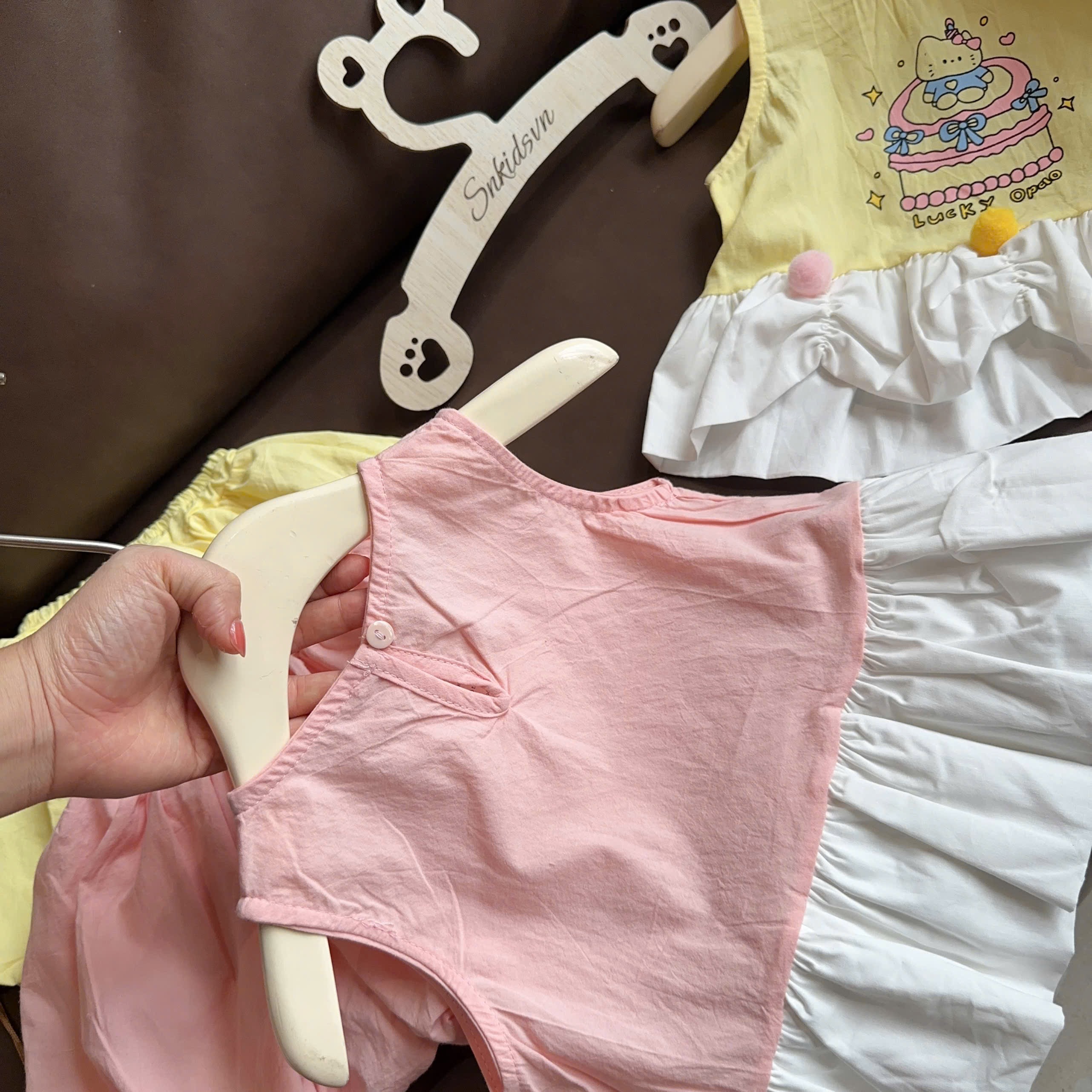 Sét áo đũi hồng vàng quần bồng sn bé gái