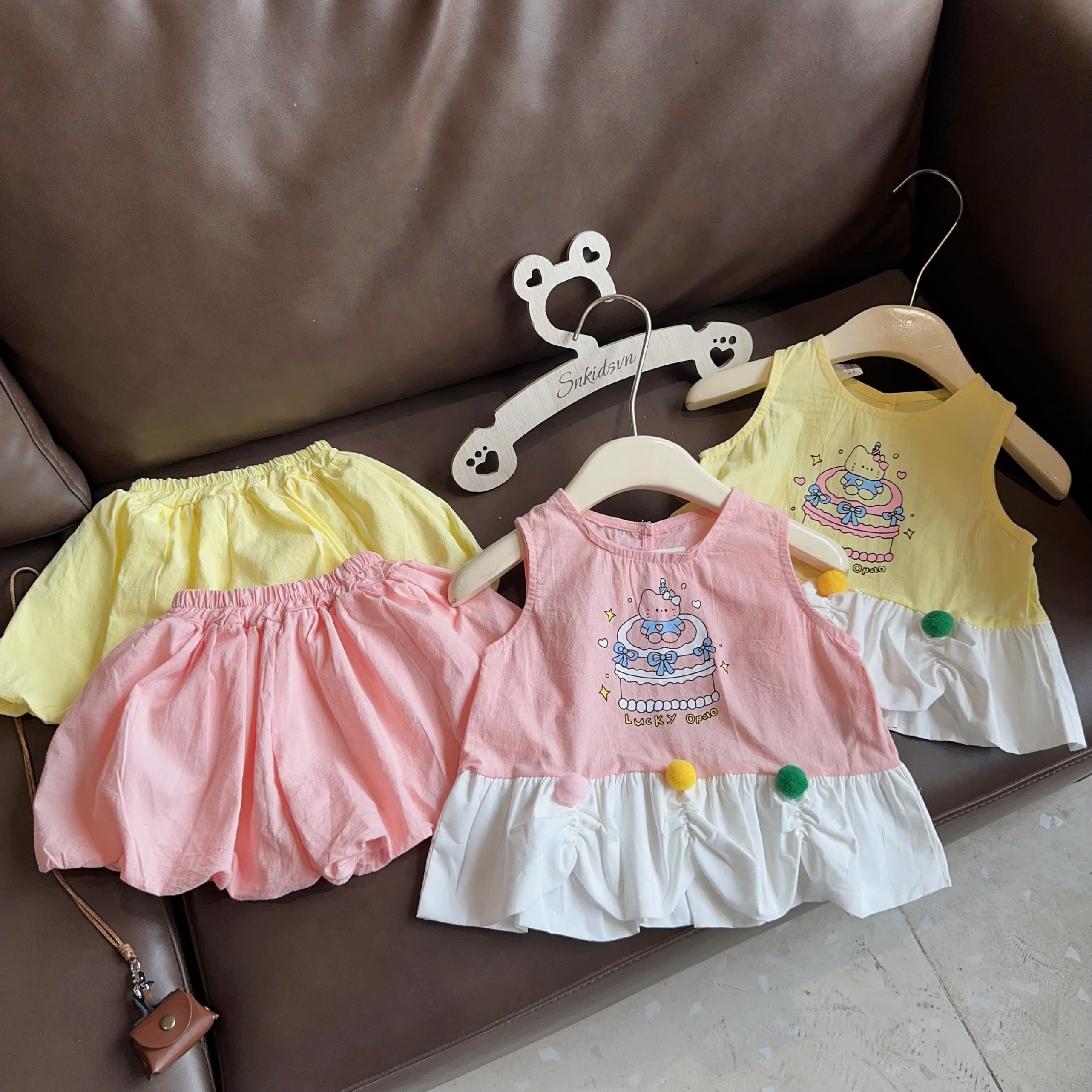 Sét áo đũi hồng vàng quần bồng sn bé gái