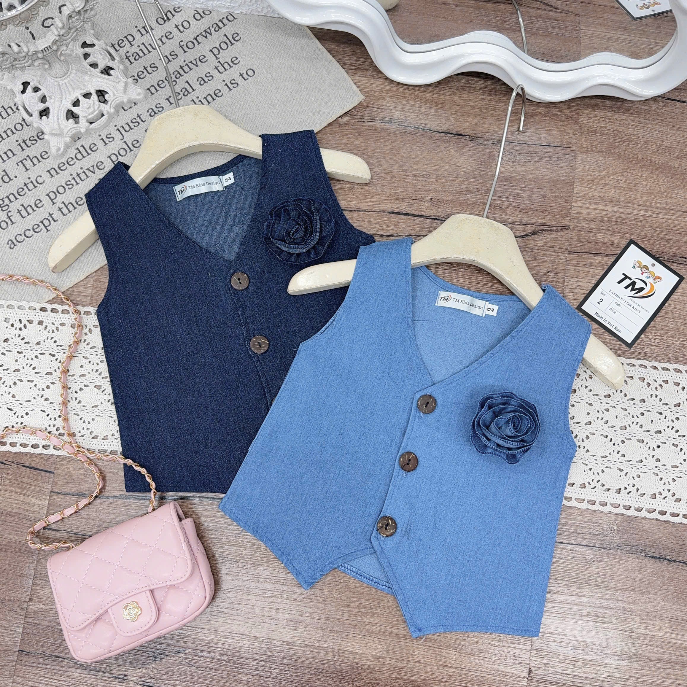 Sét áo gile quần xuông trắng bé gái*****