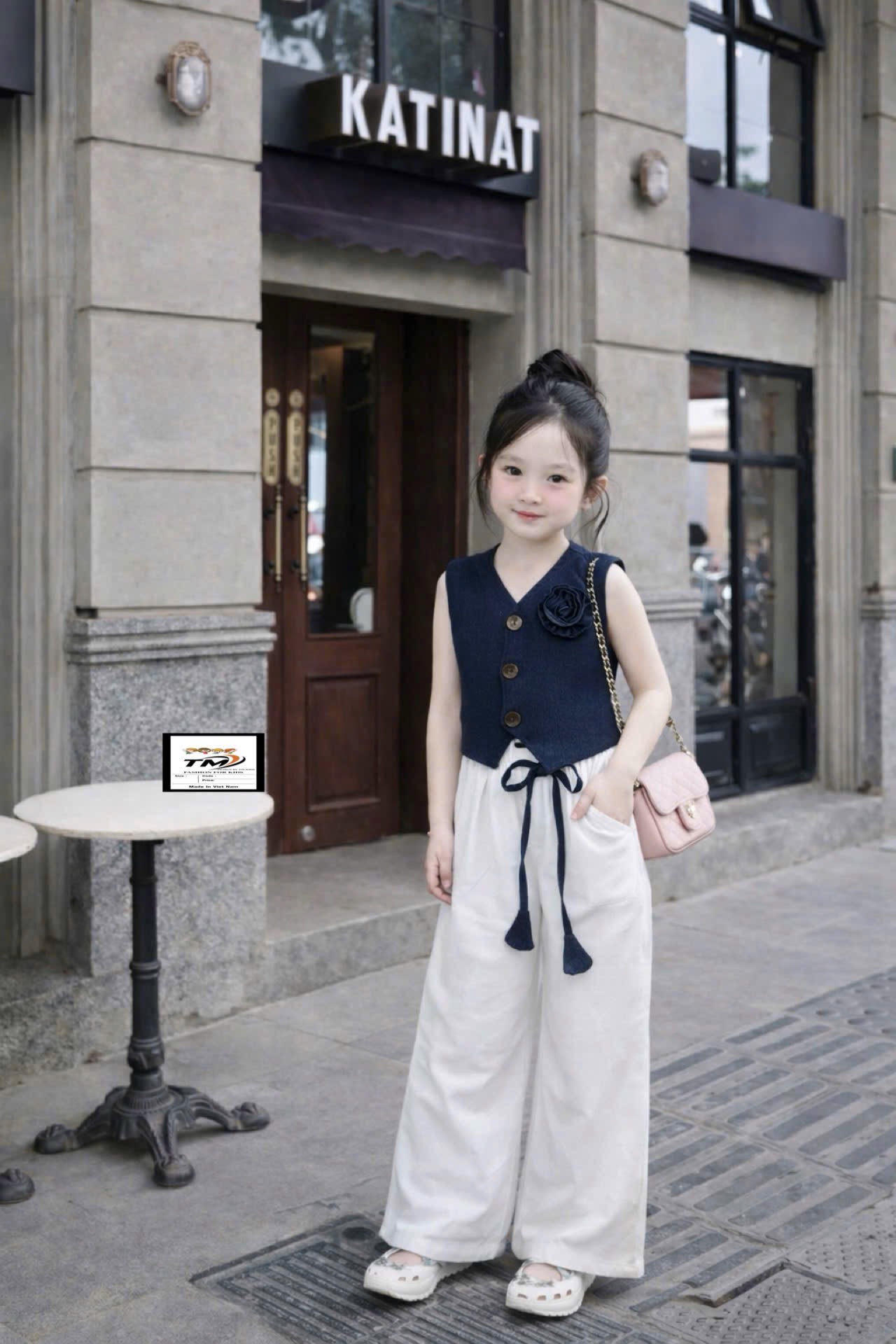 Sét áo gile quần xuông trắng bé gái*****