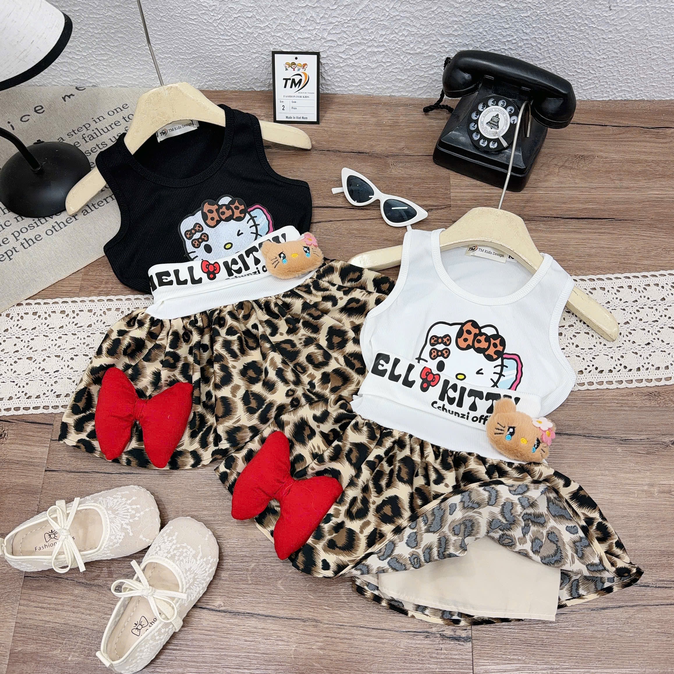 Sét áo kitty cv beo bé gái