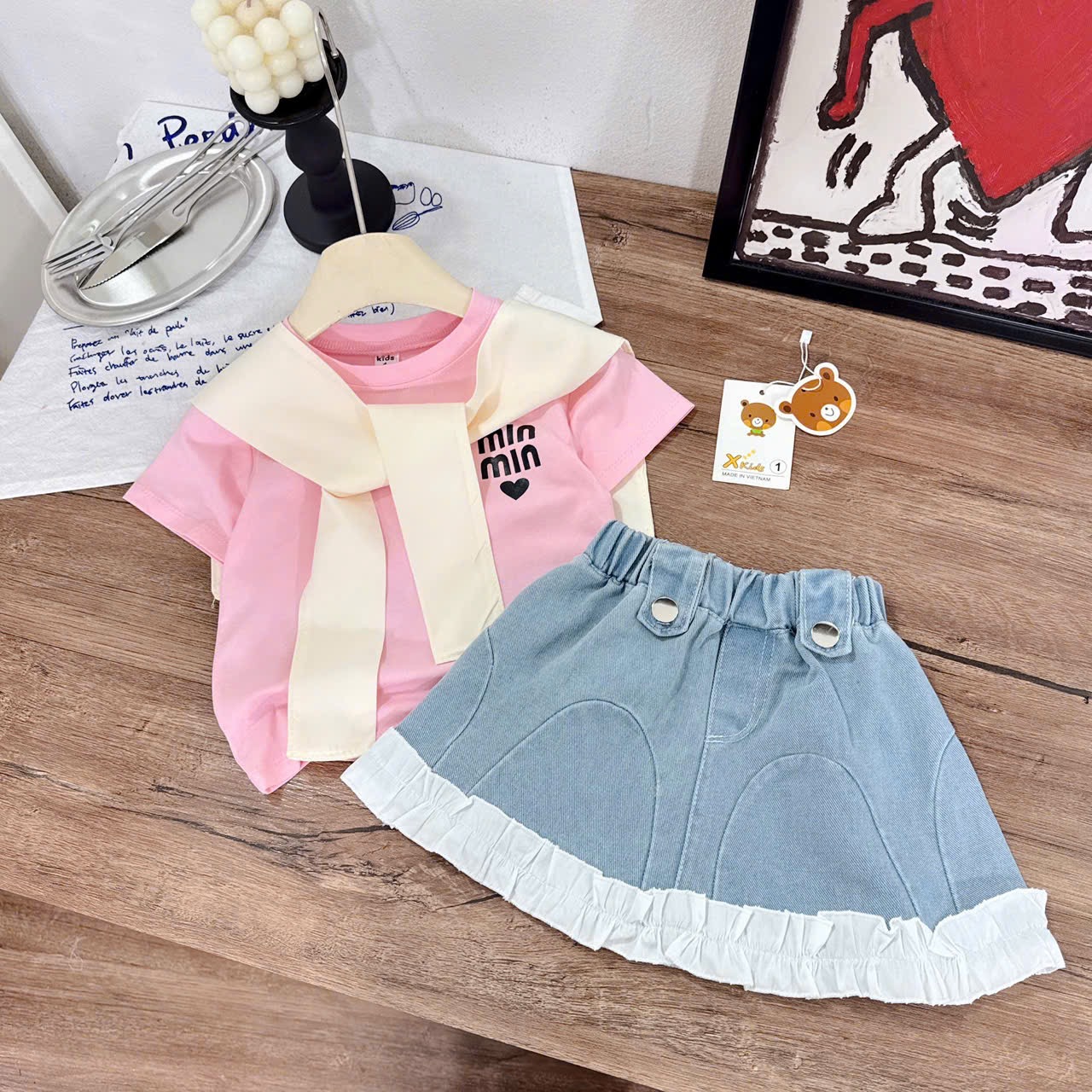 Sét áo miu kèm khăn xk + cv bò bé gái