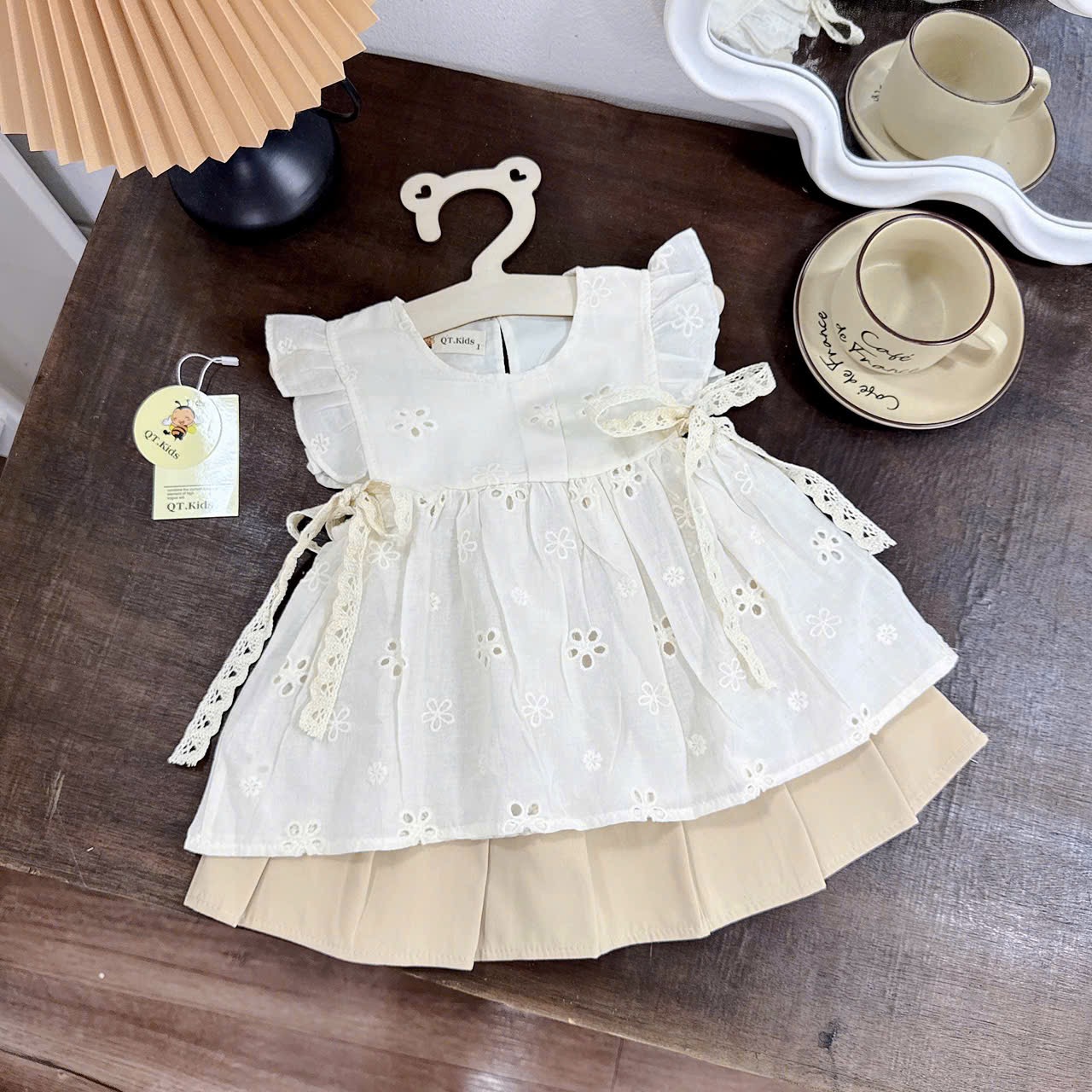 Sét áo ren babydoll cv xếp ly qt bé gái