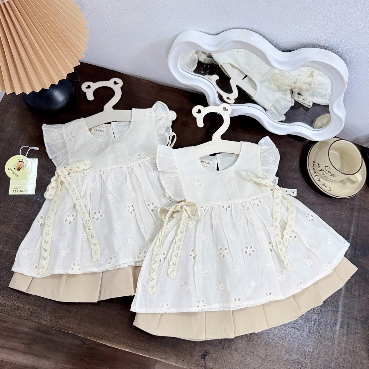 Sét áo ren babydoll cv xếp ly qt bé gái