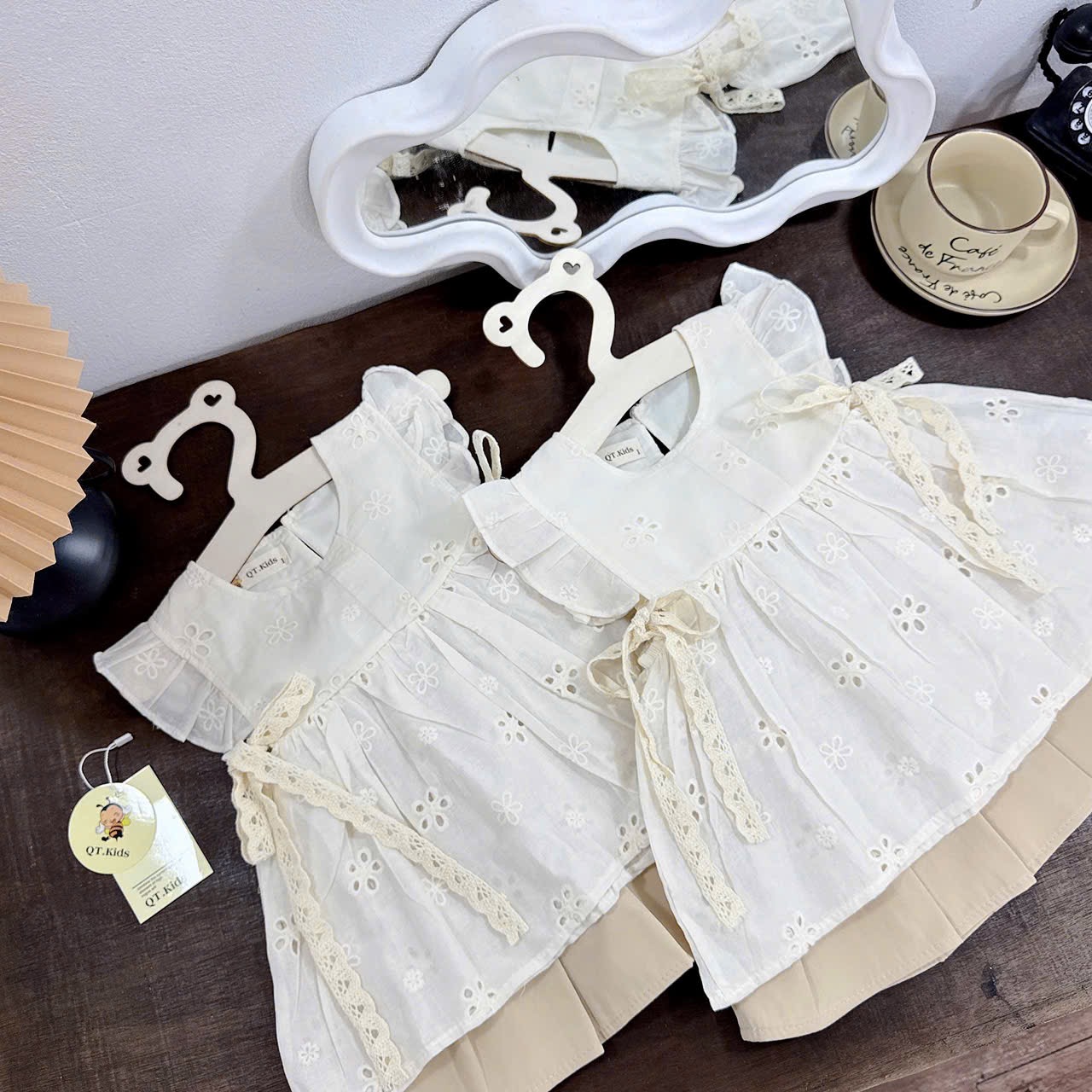 Sét áo ren babydoll cv xếp ly qt bé gái