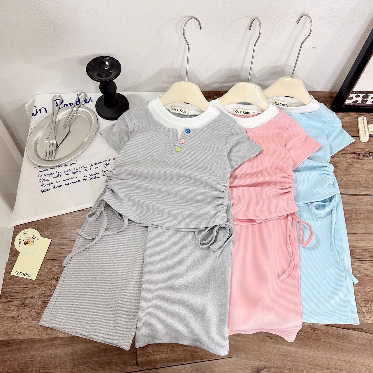 Sét áo tăm rút sườn quần xuông bé gái