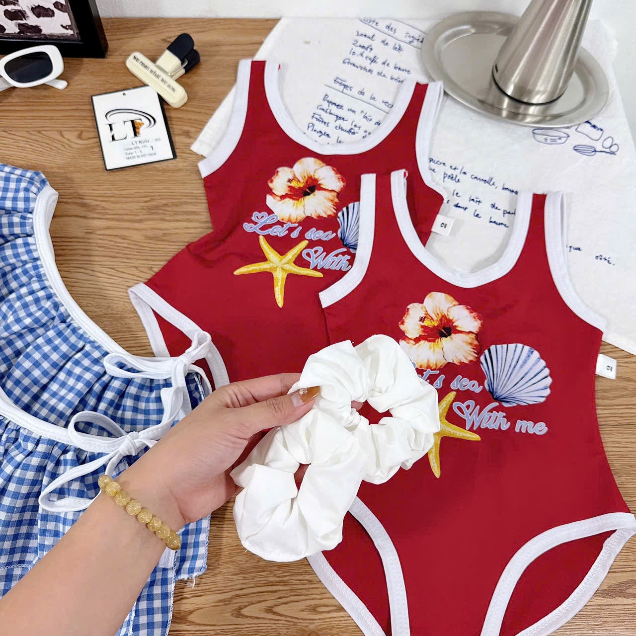 Sét bikini kèm cv caro bé gái