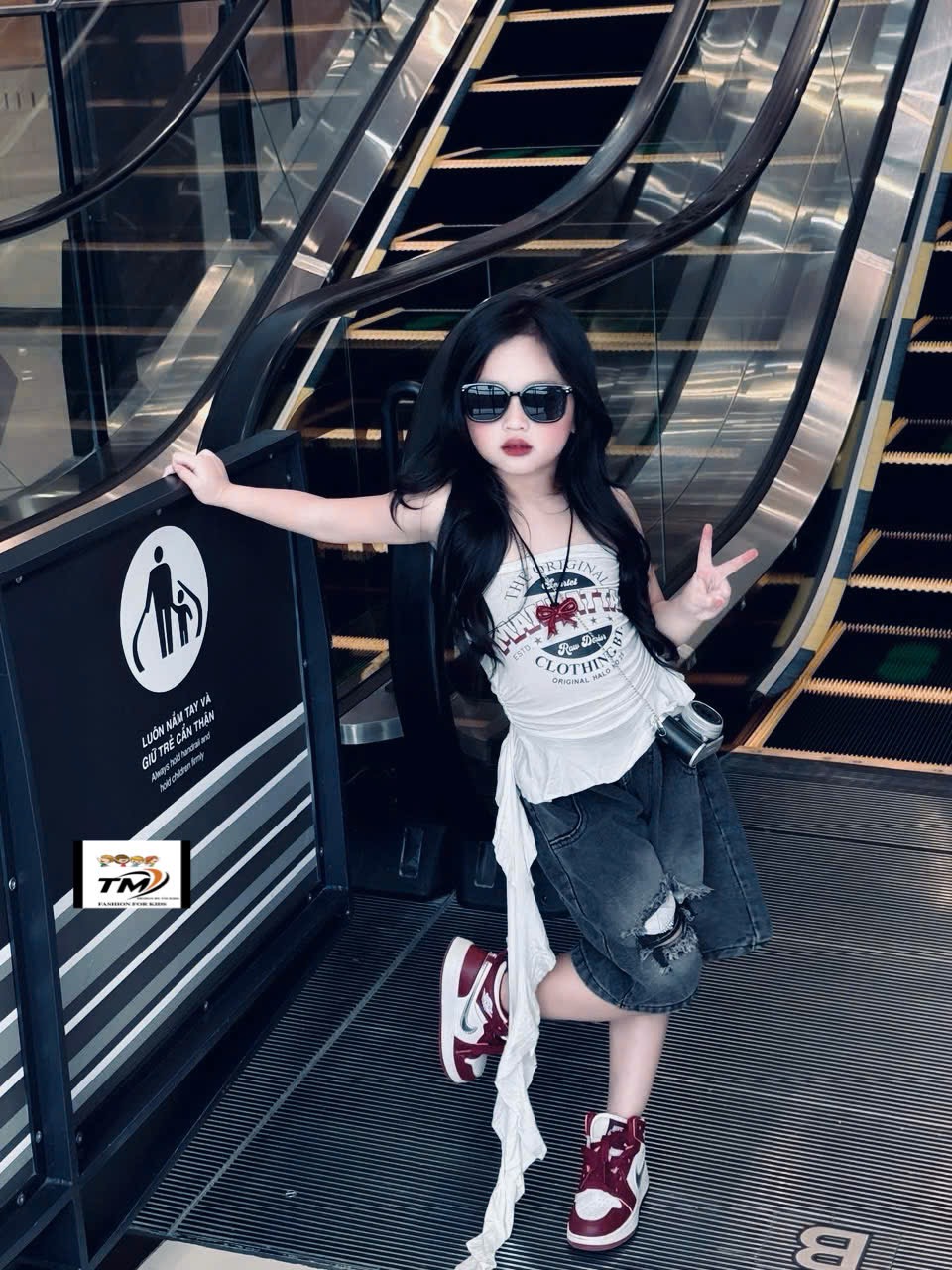 Sét bộ 2 dây quần sooc bò lửng bé gái