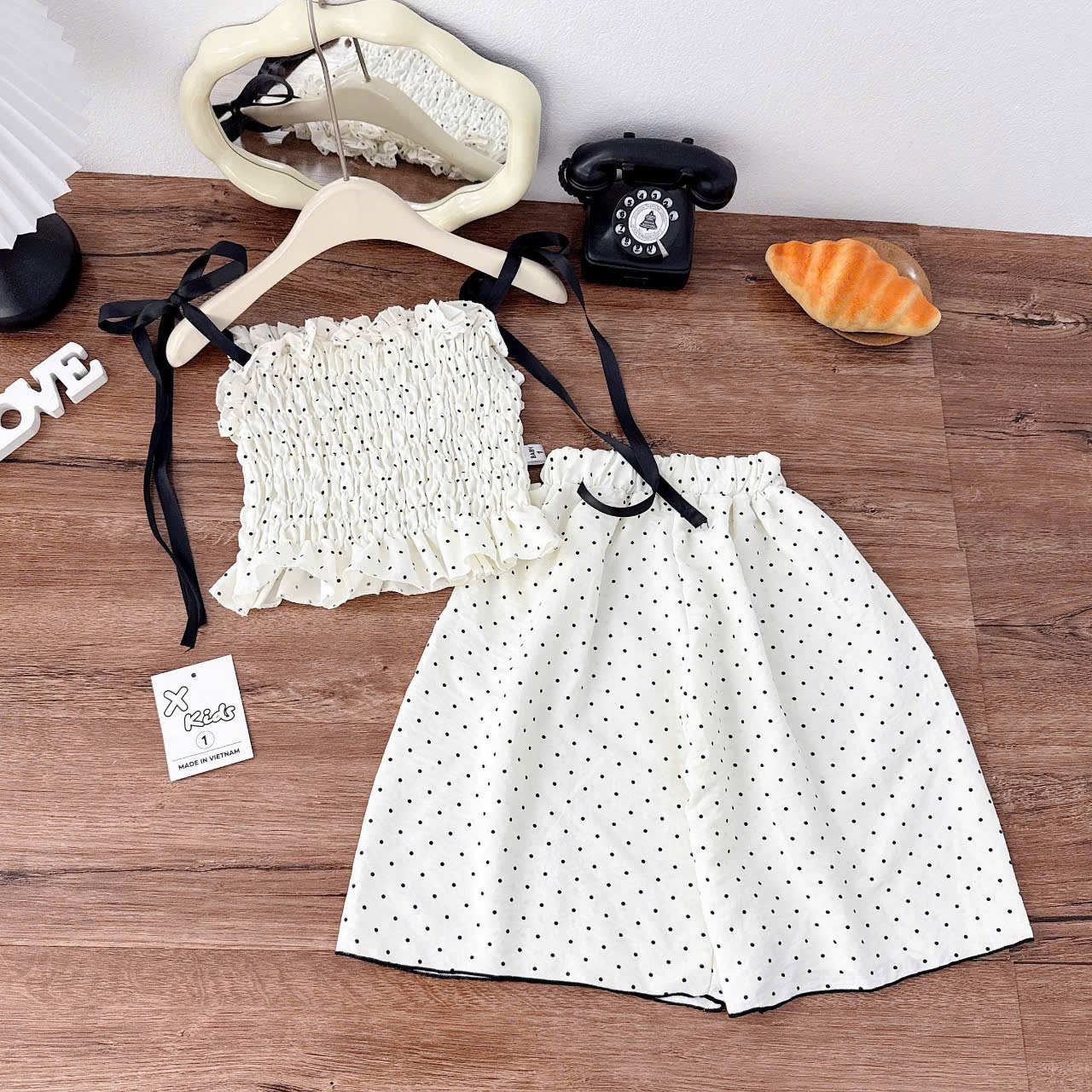 Sét bộ áo bi 2 dây quần ống lửng bé gái