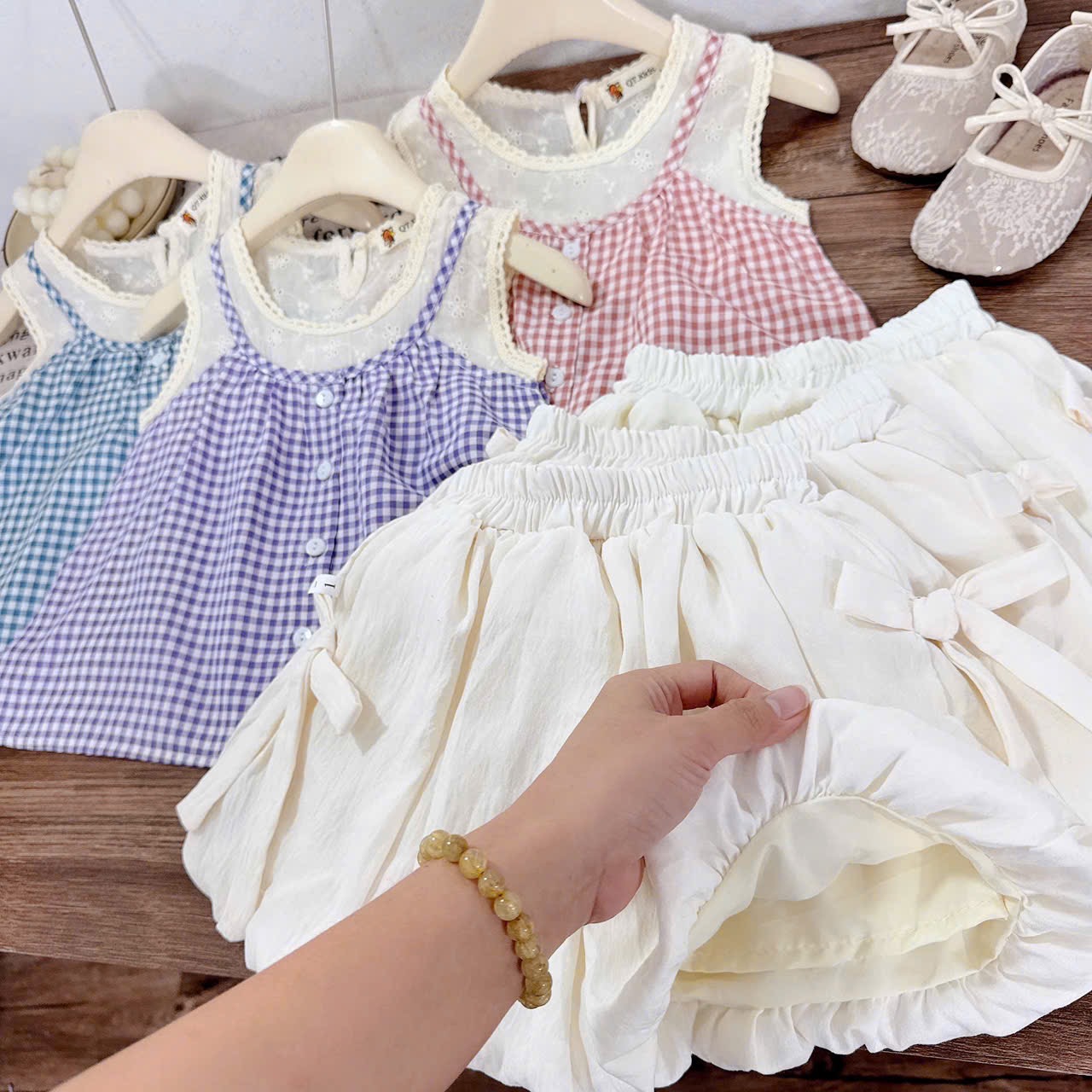 Sét bộ áo caro phối ren cv bí bé gái