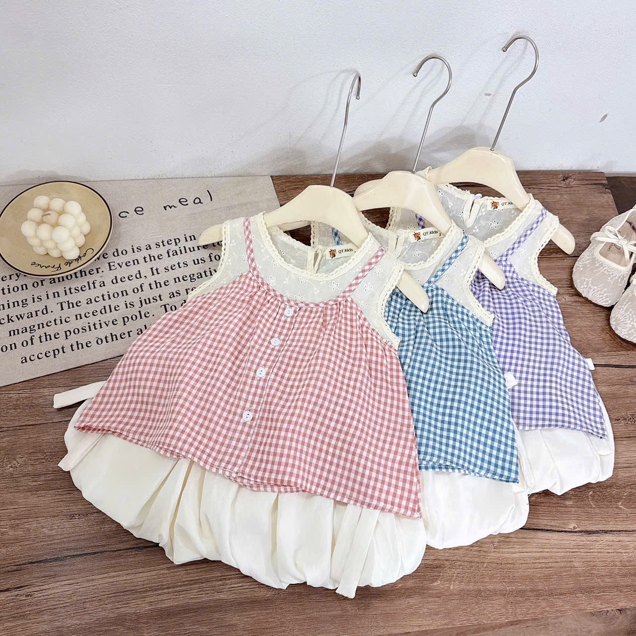 Sét bộ áo caro phối ren cv bí bé gái