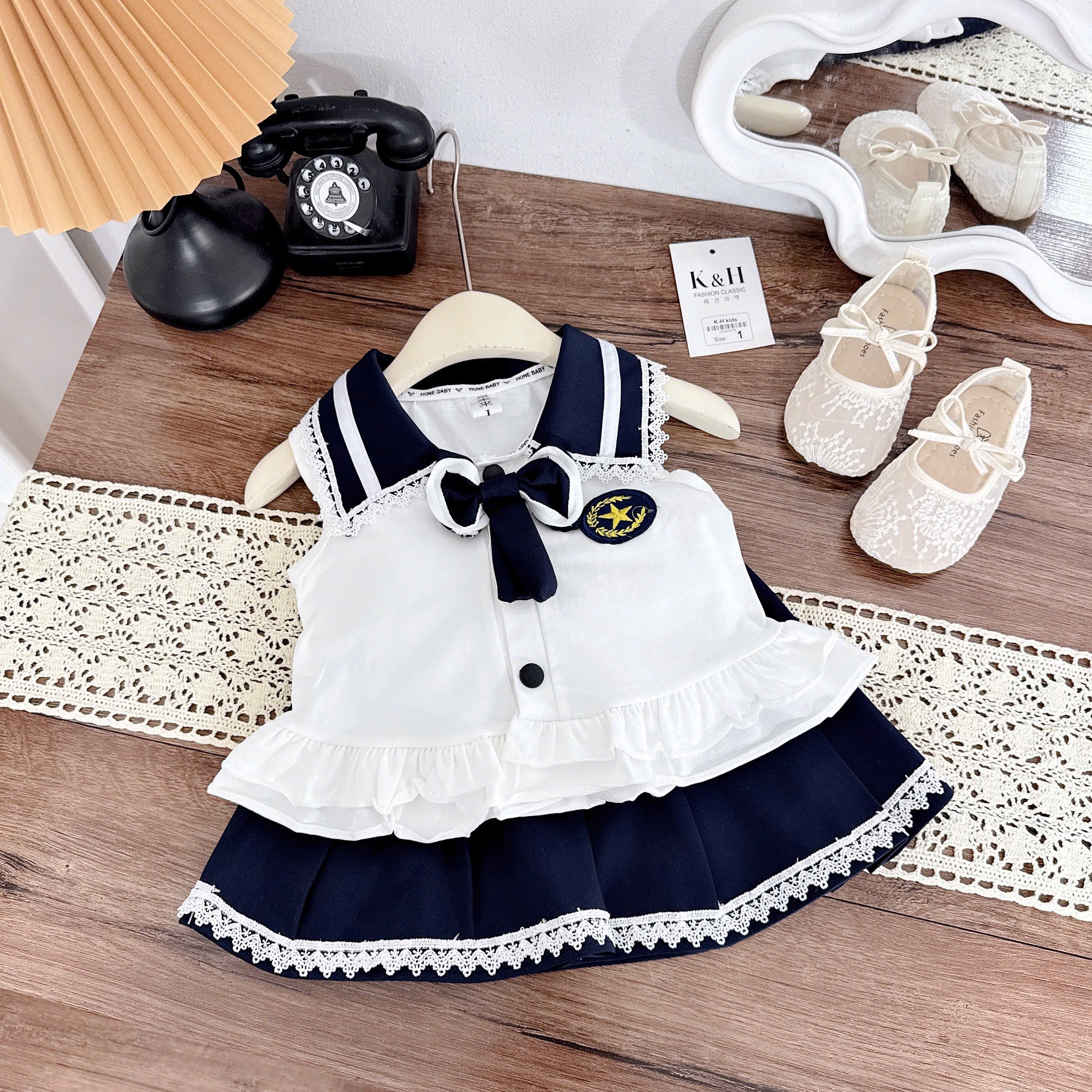 Sét bộ áo cotton cv dập ly cổ nơ hs bé gái
