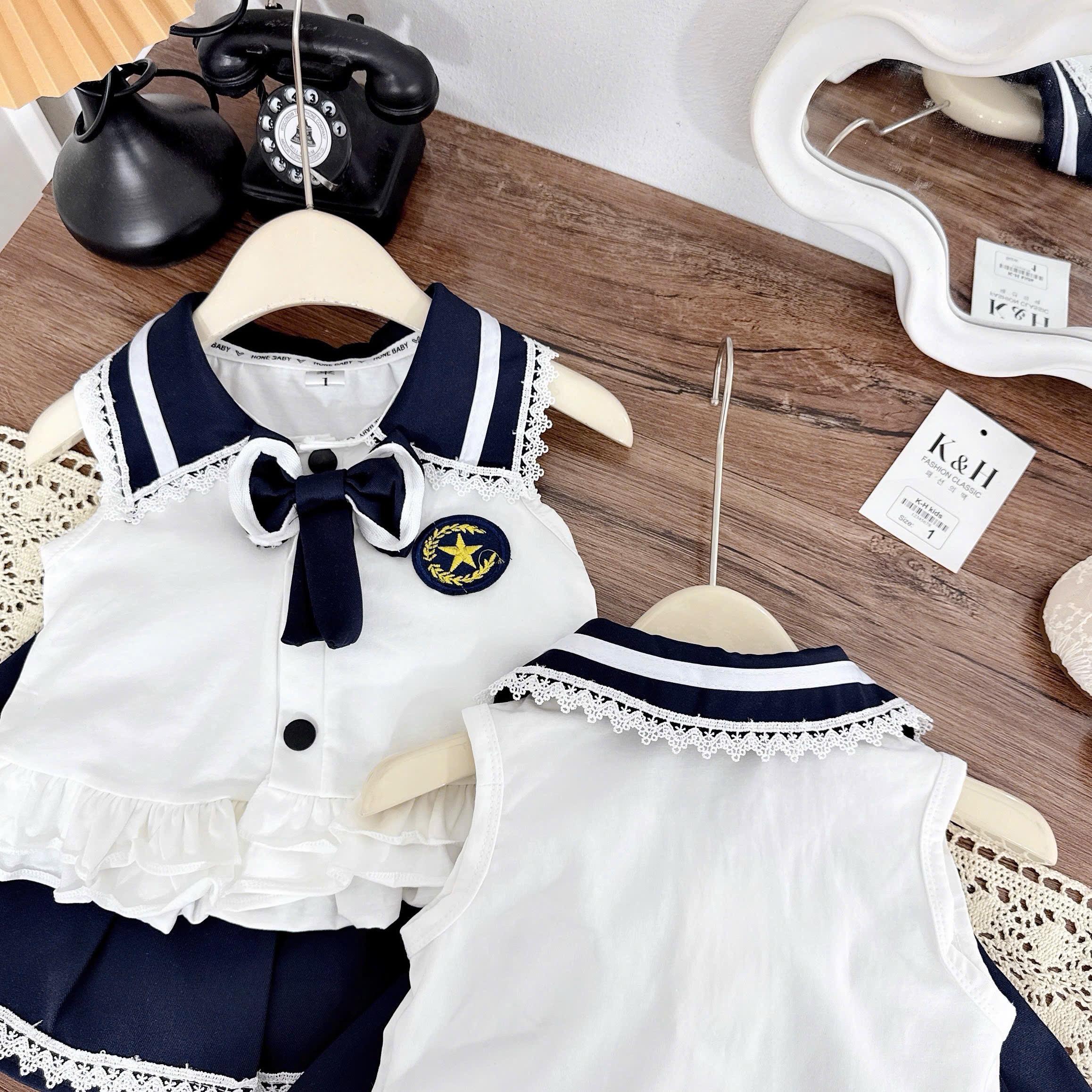 Sét bộ áo cotton cv dập ly cổ nơ hs bé gái