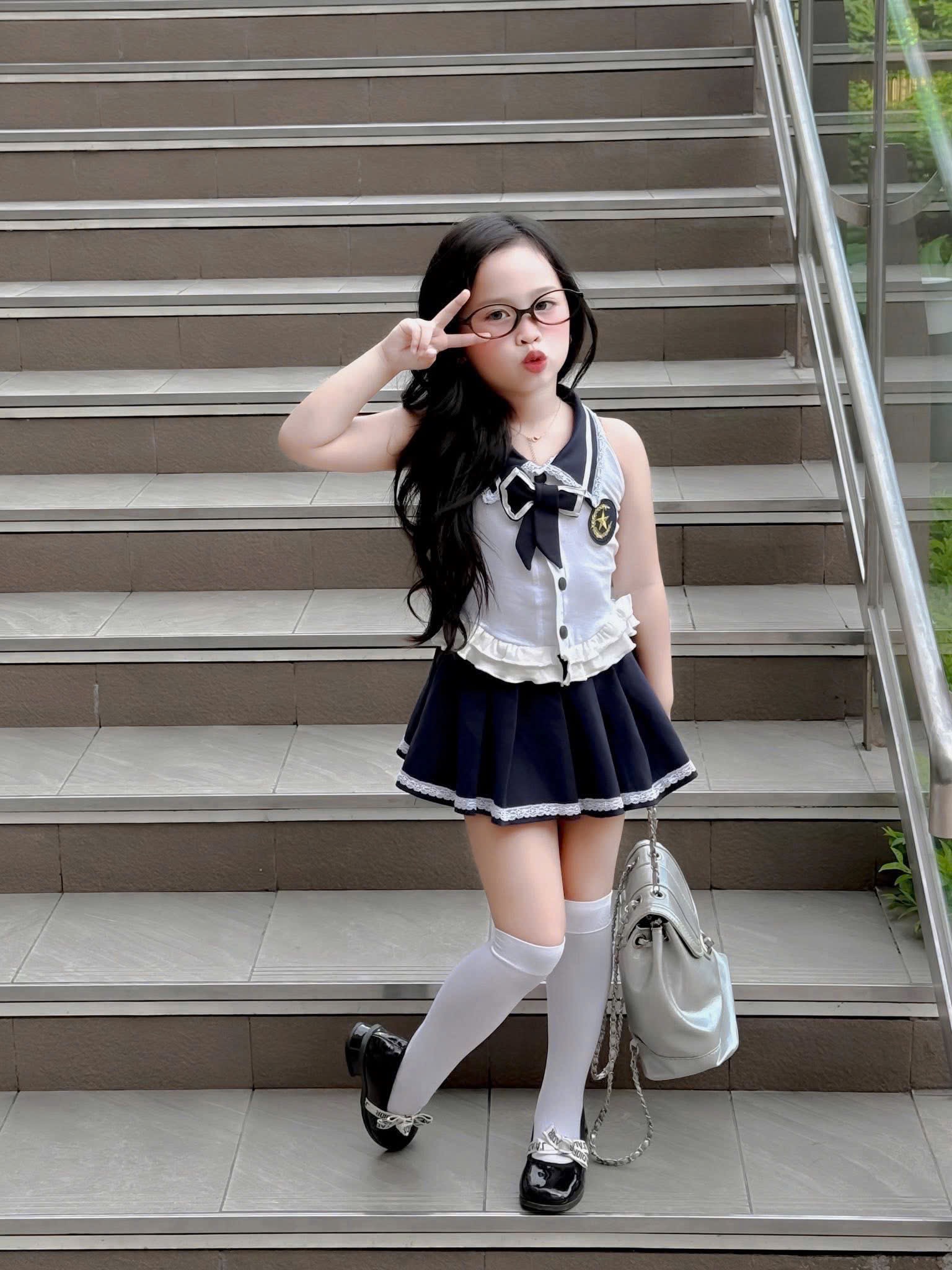 Sét bộ áo cotton cv dập ly cổ nơ hs bé gái