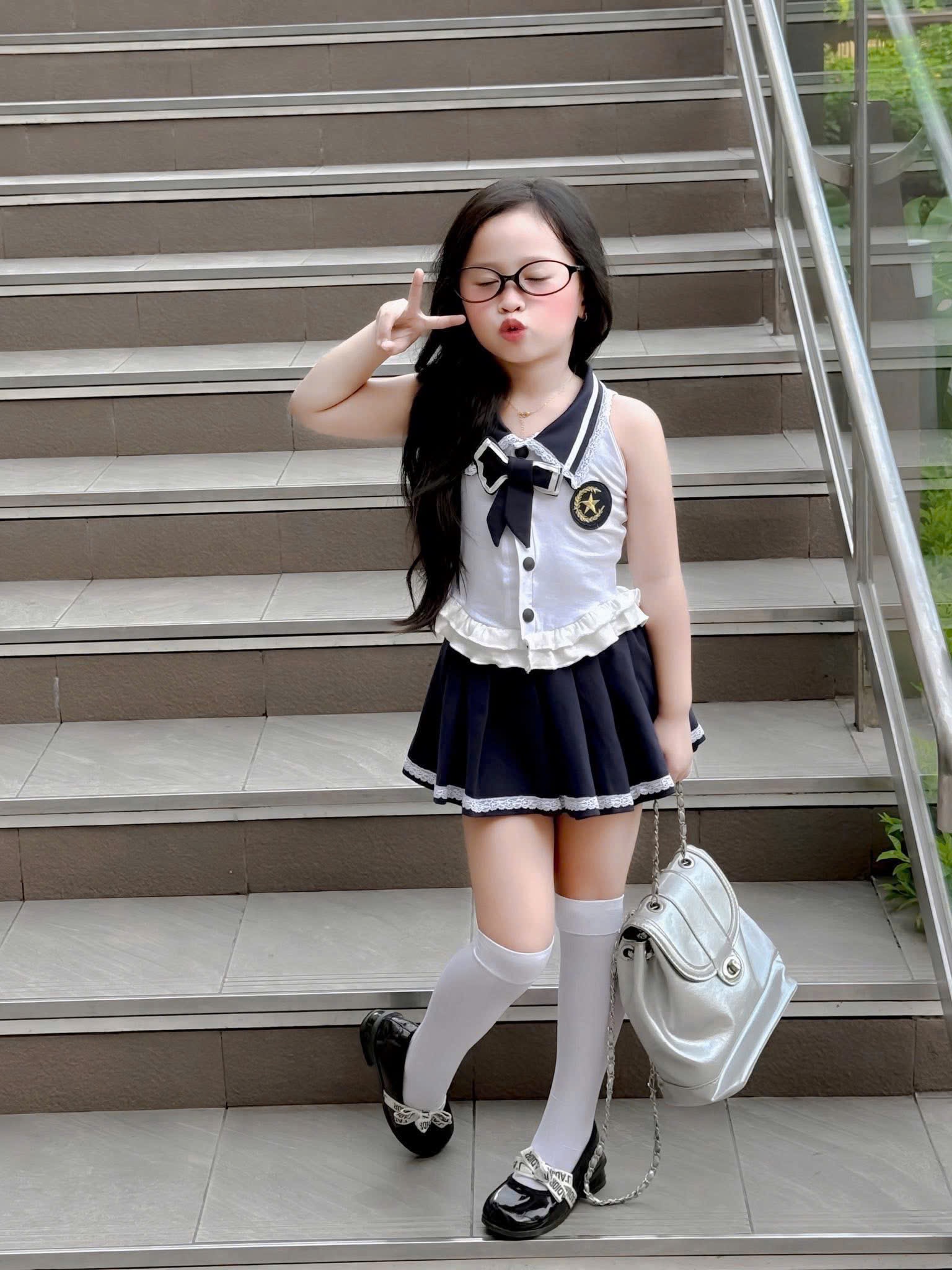 Sét bộ áo cotton cv dập ly cổ nơ hs bé gái