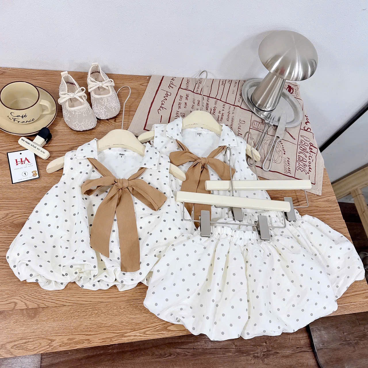 Sét bộ bi bồng cổ nơ bé gái