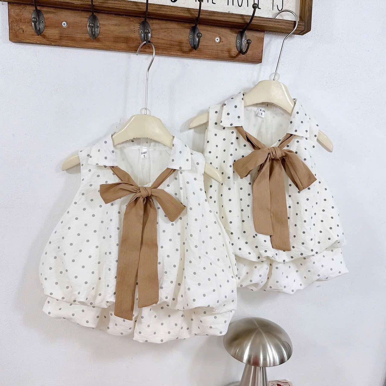 Sét bộ bi bồng cổ nơ bé gái