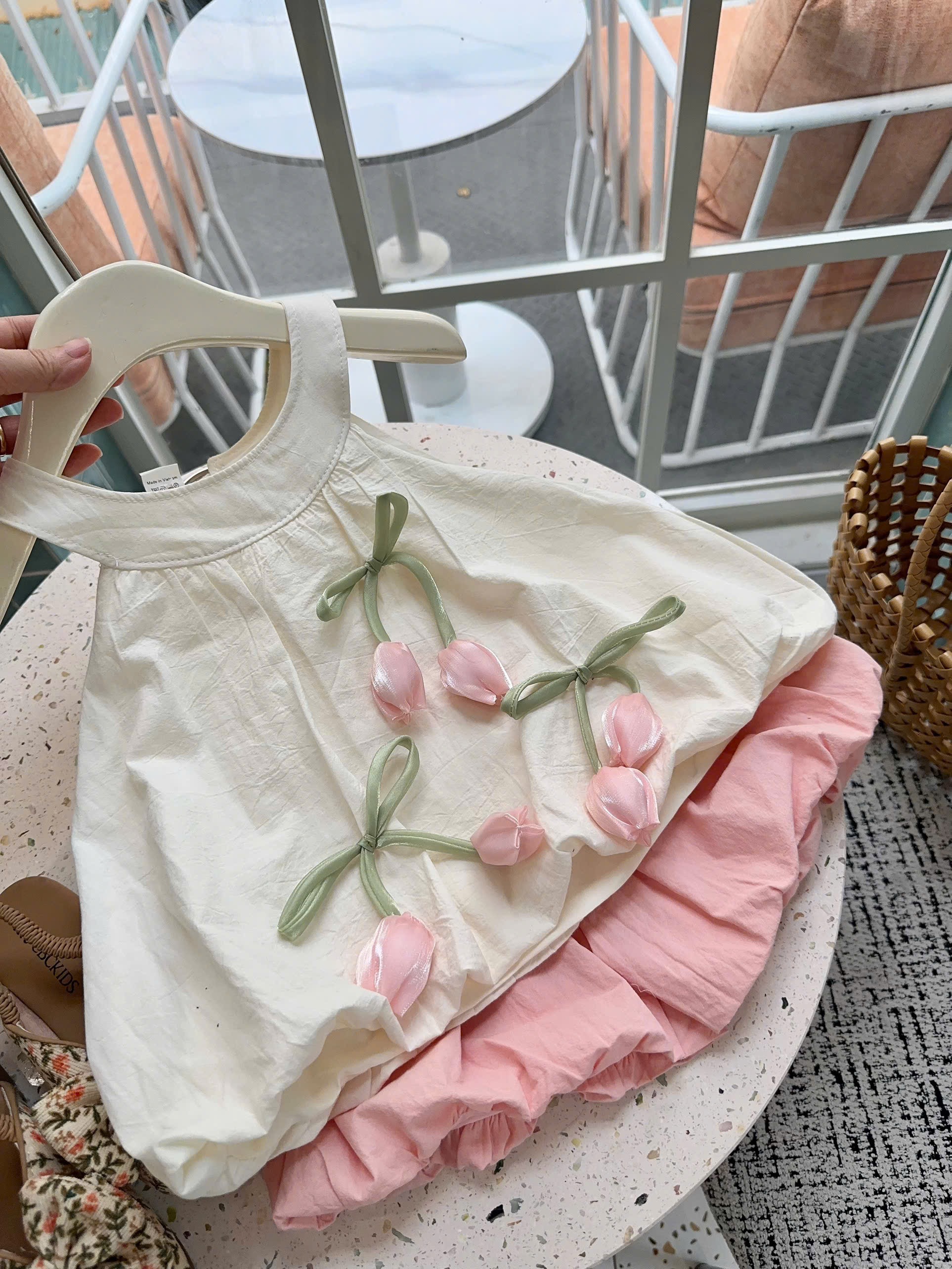 Sét bộ cổ yếm tuy lip quần bồng bé gái (theo màu áo